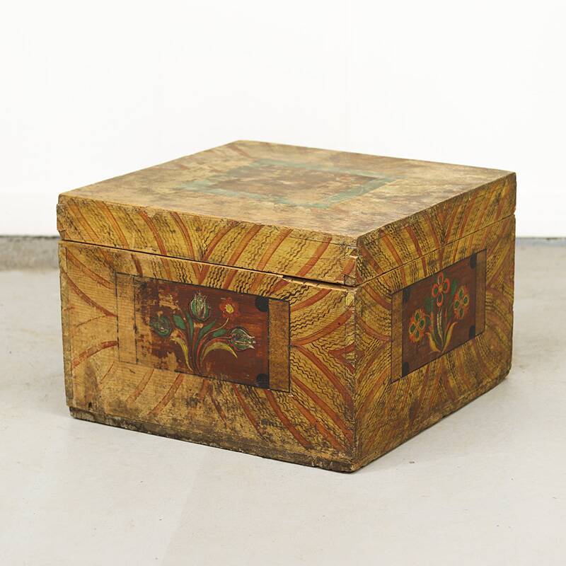 Antique Folk Art Painted bridal chest