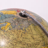 Light earth globe