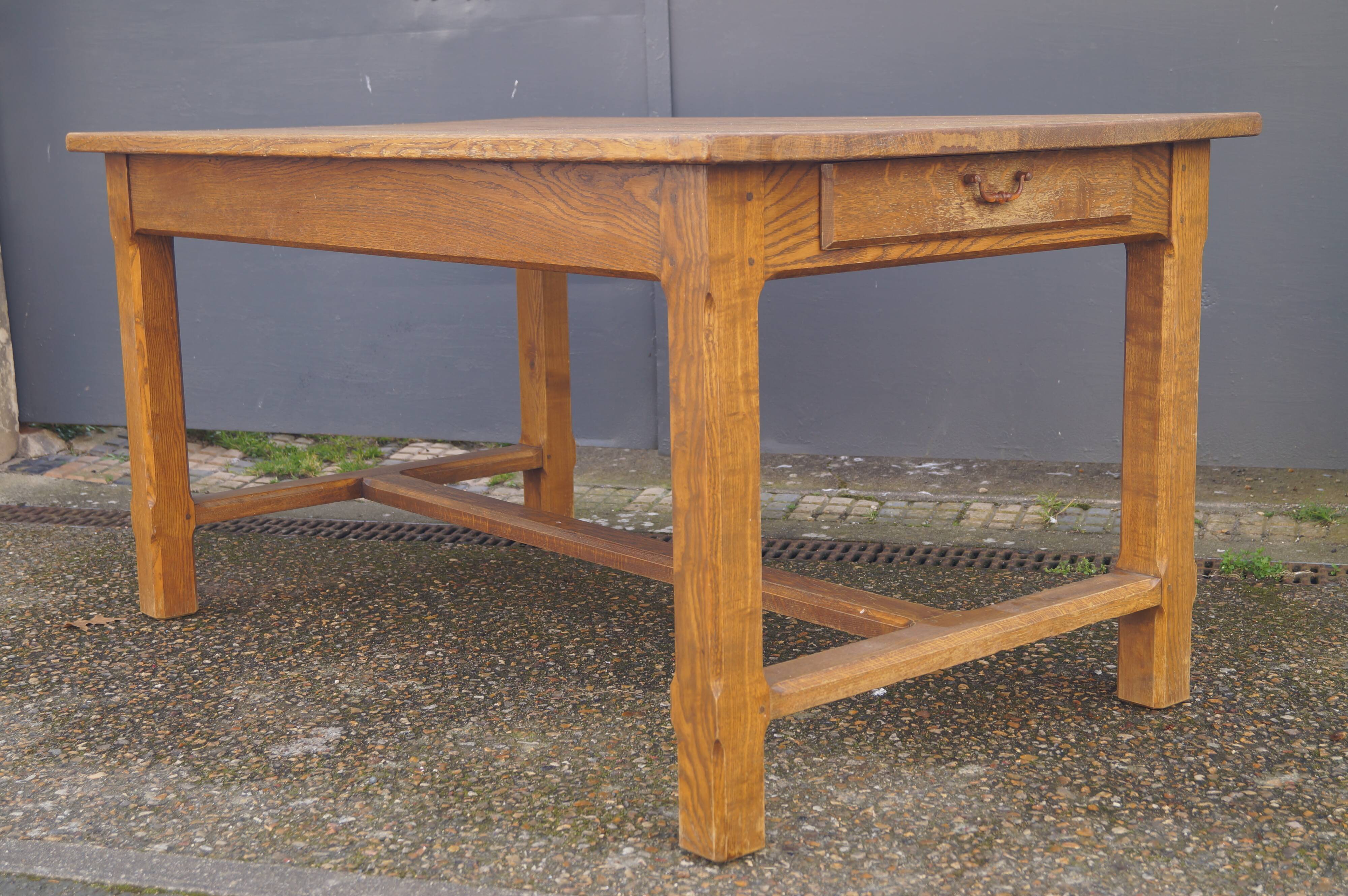 Oak drawer farmhouse table