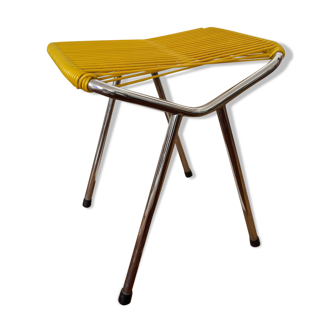 Scoubidou stool