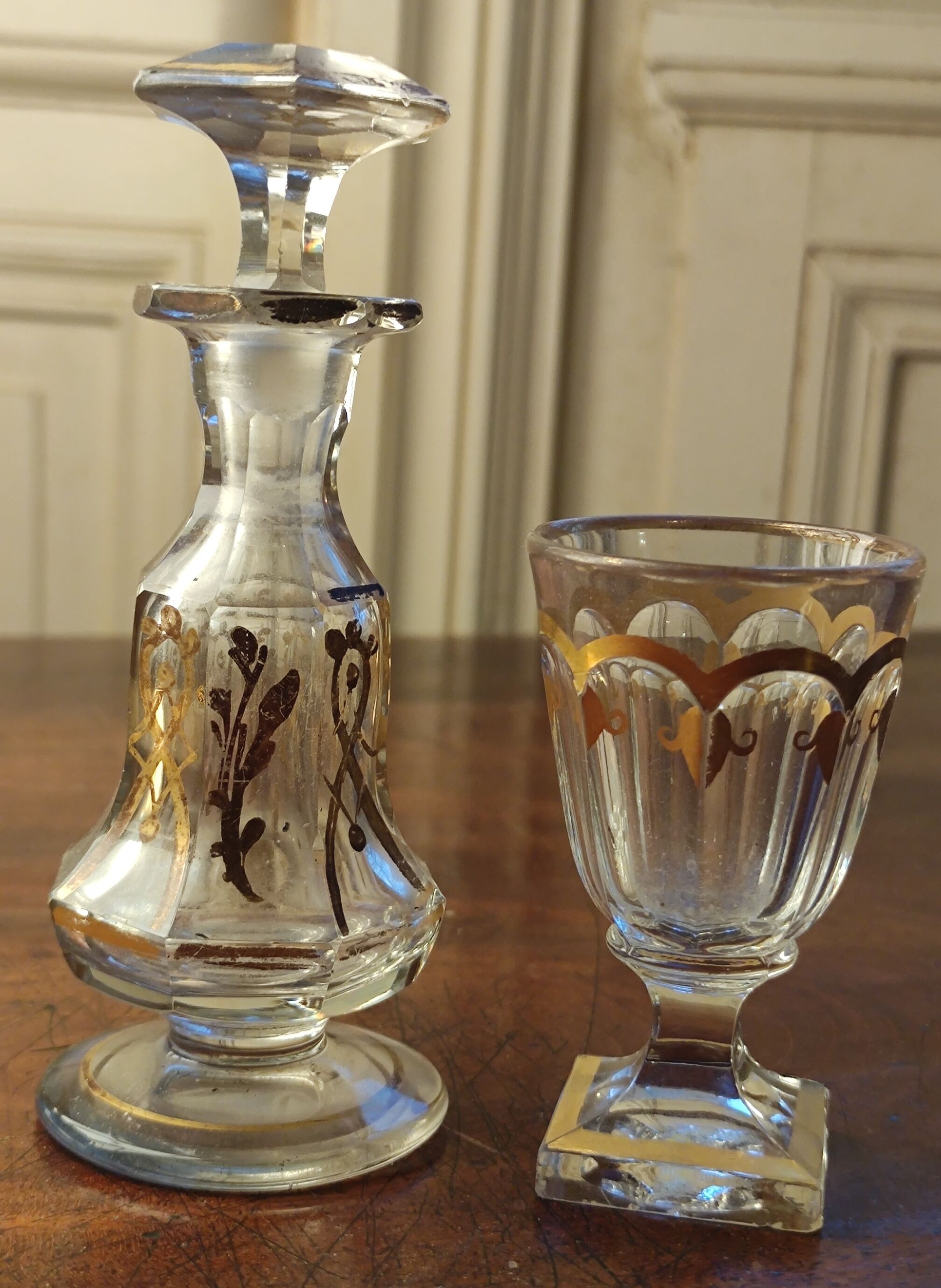 Carafon and small crystal glass from Baccarat/19th century