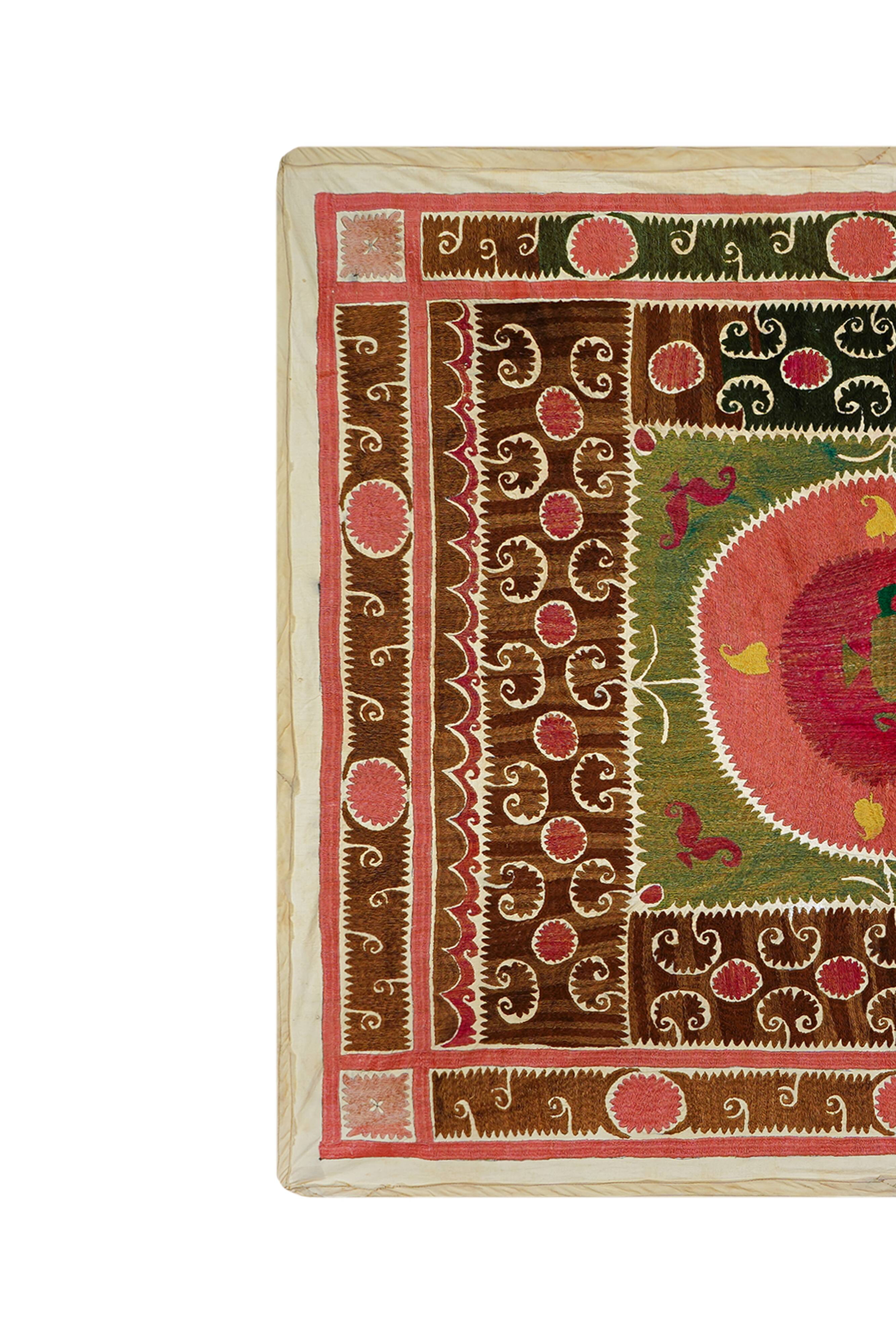 Tapis turc vintage noué à la main 117x139 cm