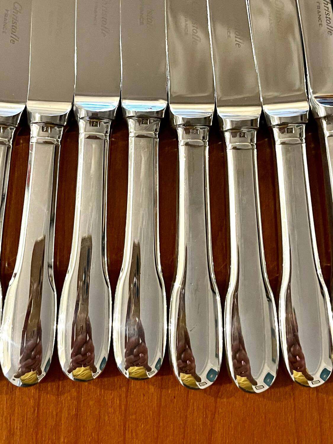 Christofle cluny ,12 couteaux à entremets fromage desserts 19,5 cm excellent état