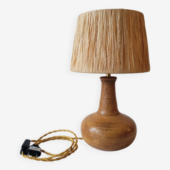 Wooden and raffia lamp