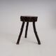 Tabouret en bois rustique fait à la main