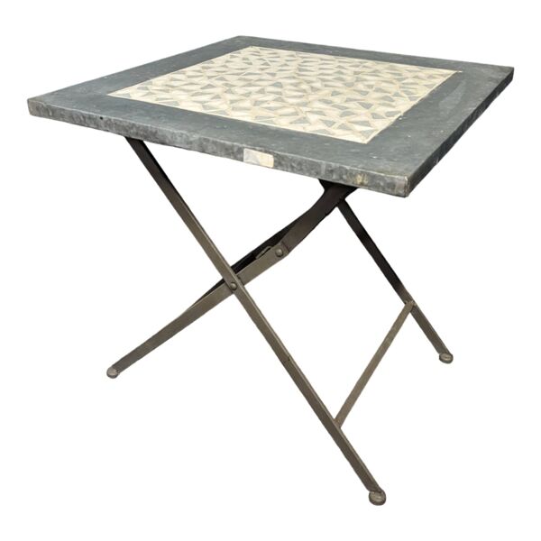 Table de jardin