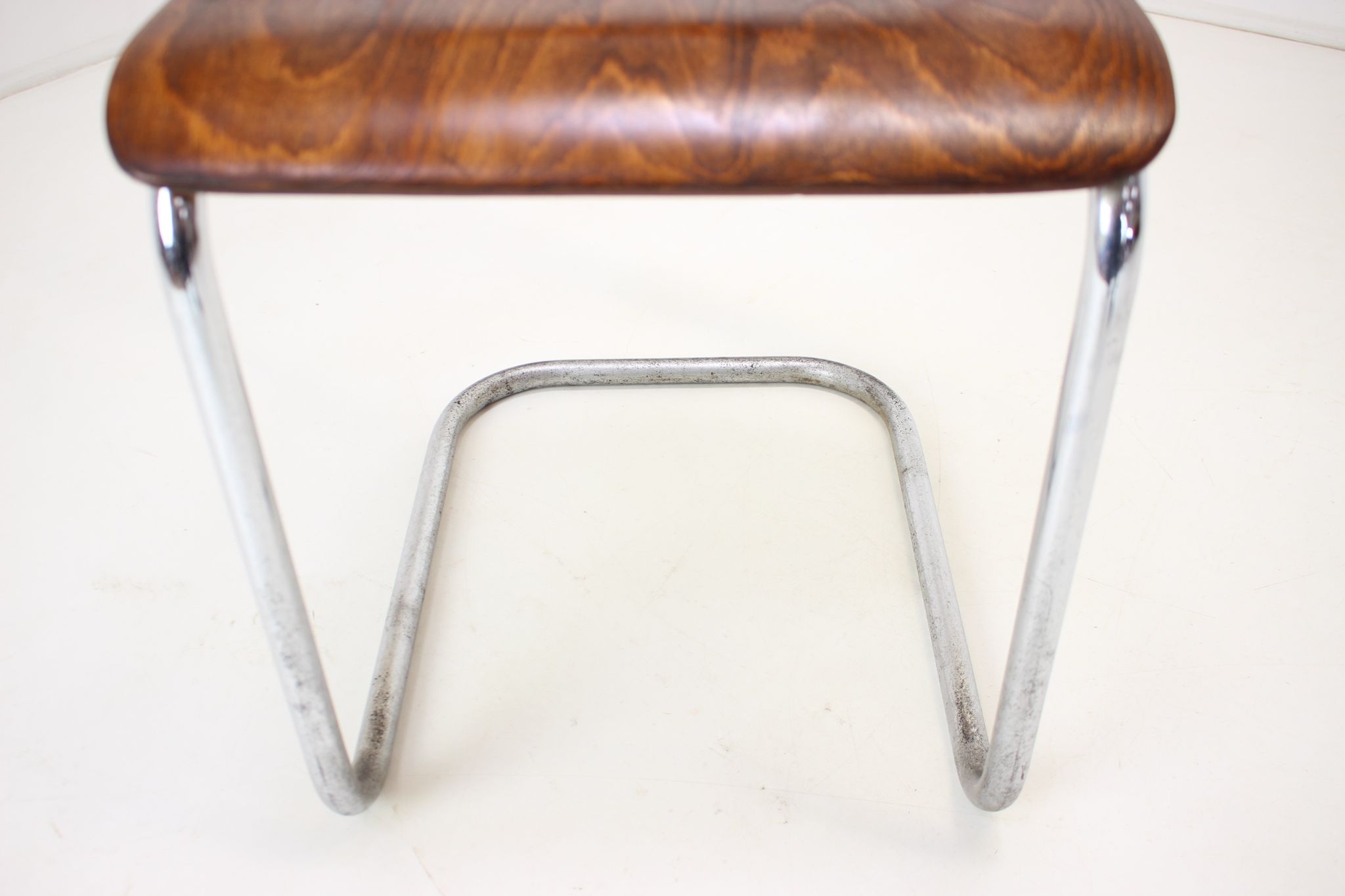 Chaise Bauhaus chrome restaurée par Rudolf Vichr Prag années 1930
