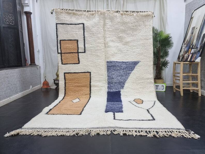Traditional handmade Beni Ouarine rug 250cmx150cm