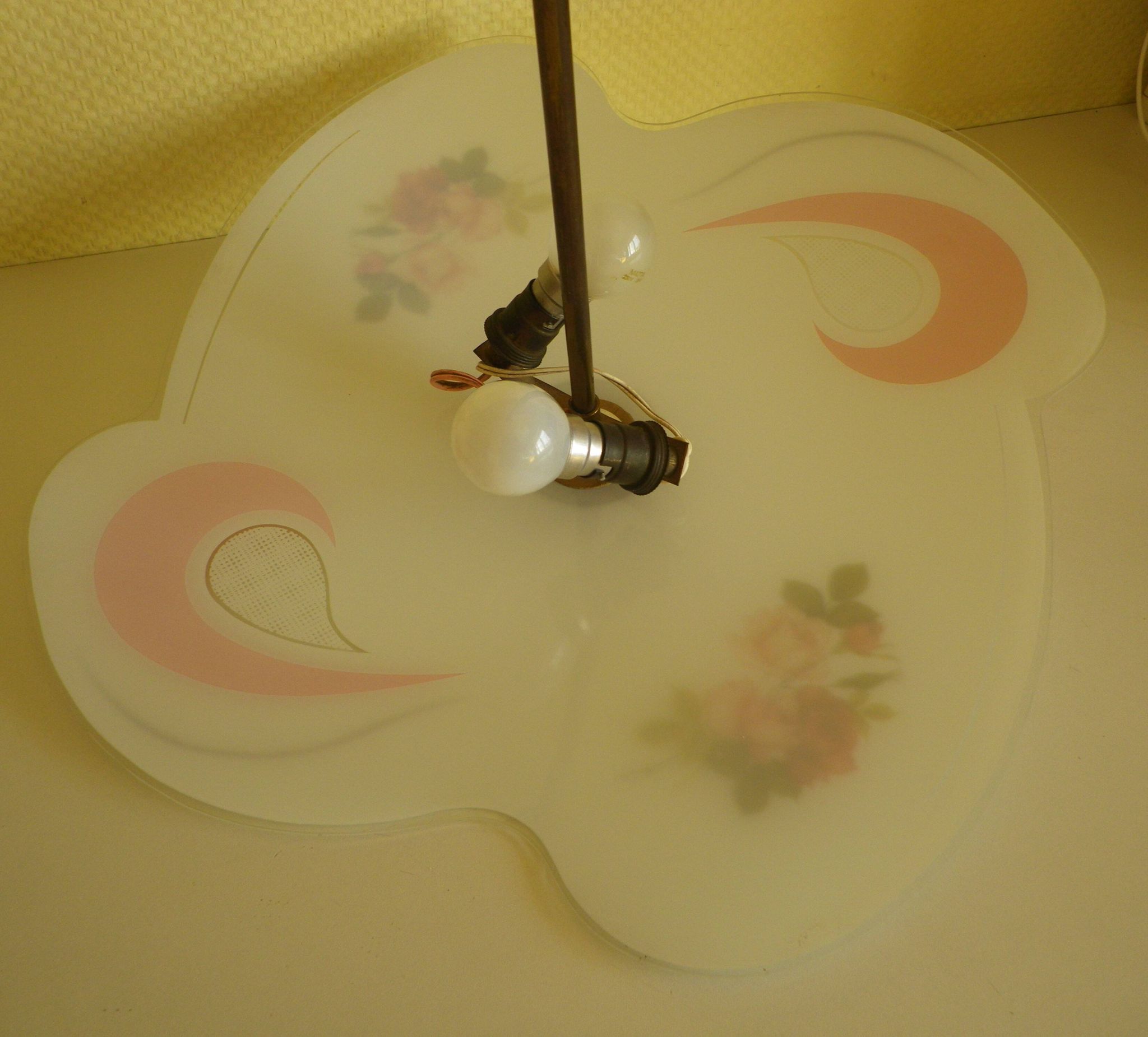Suspension Mid-Century, Rhodoid, Free Form, Italy, 1950s