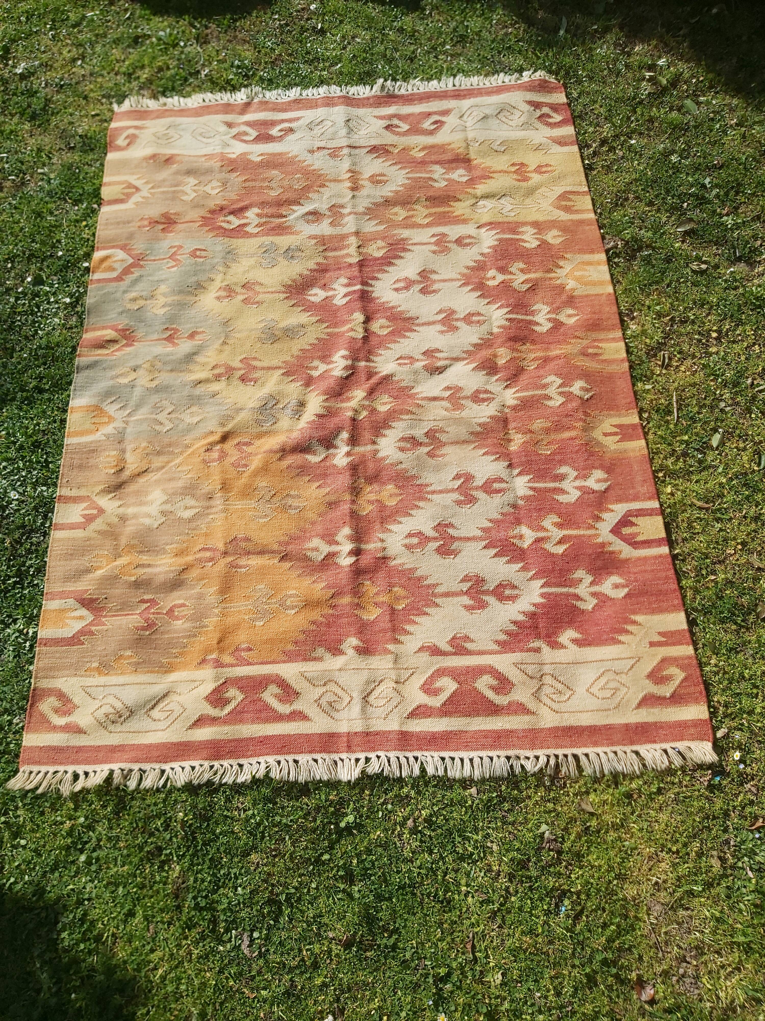 Hand-woven Kilim Années 60 années 70