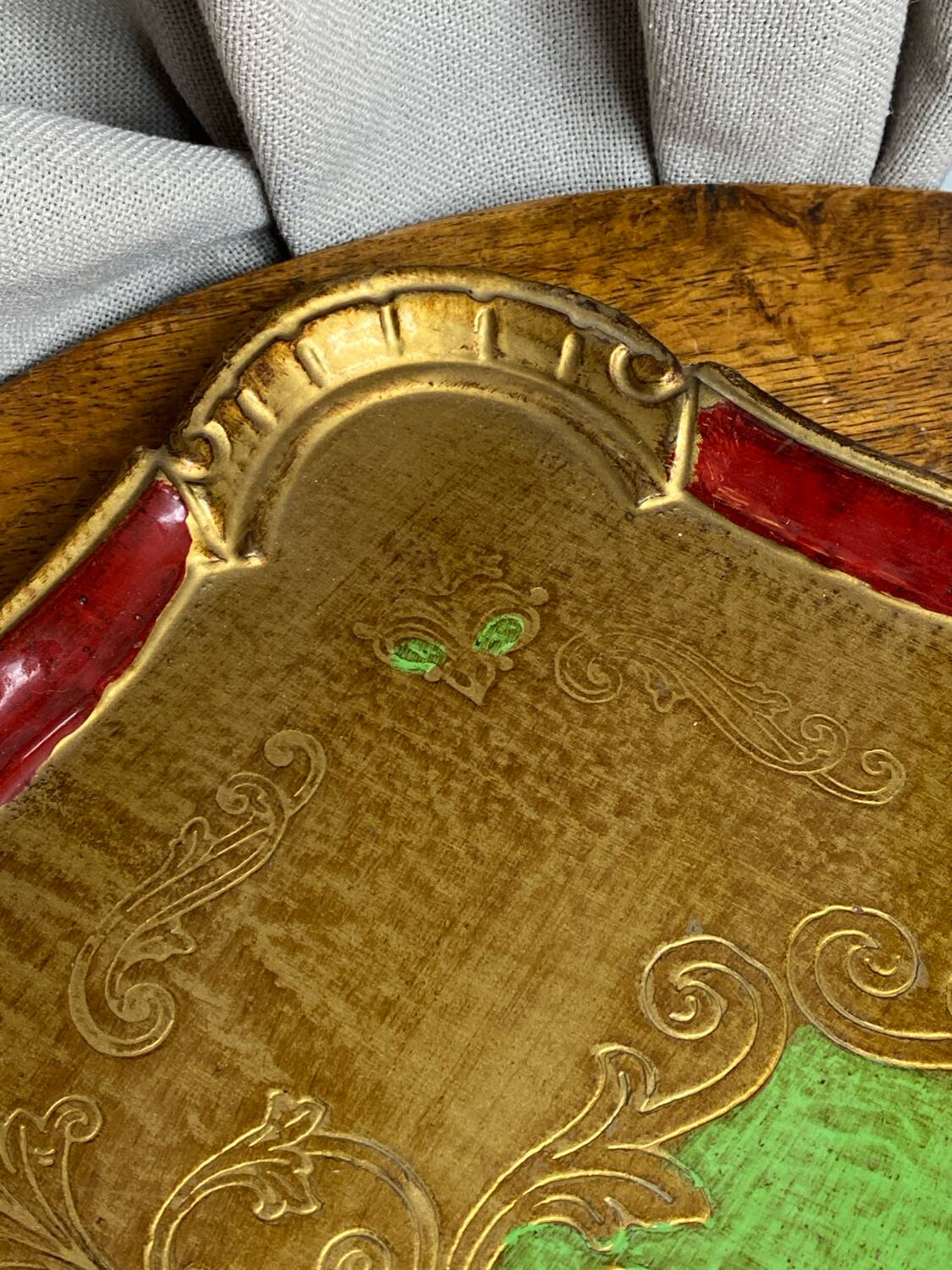 Grand plateau en bois florentin