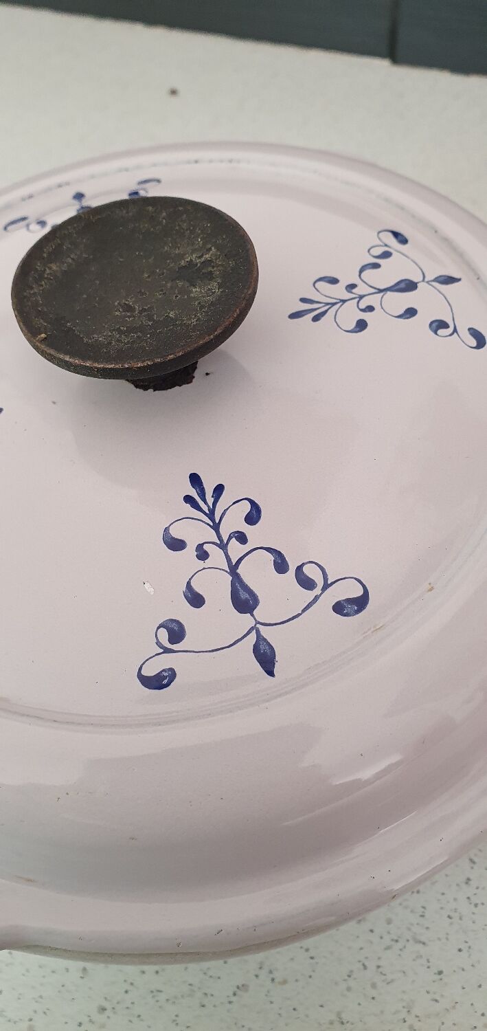 Set le Creuset fondue pot and casserole