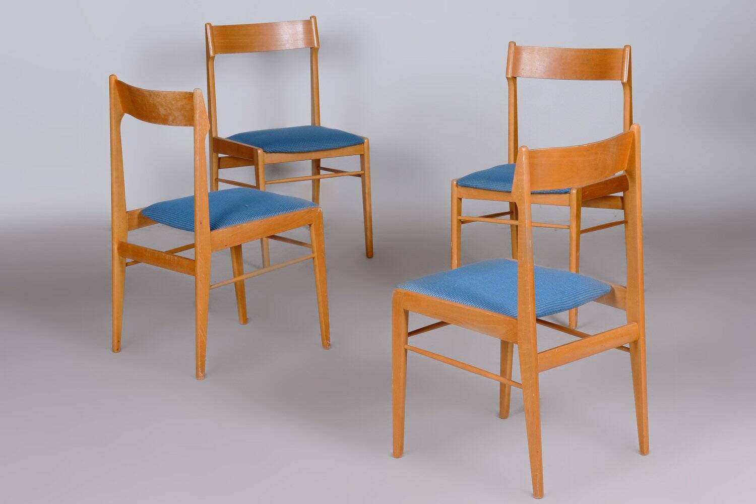Chaises de salle à manger en hêtre de milieu de siècle attribuées à Dyha Brno, années 1950, ensemble de 4