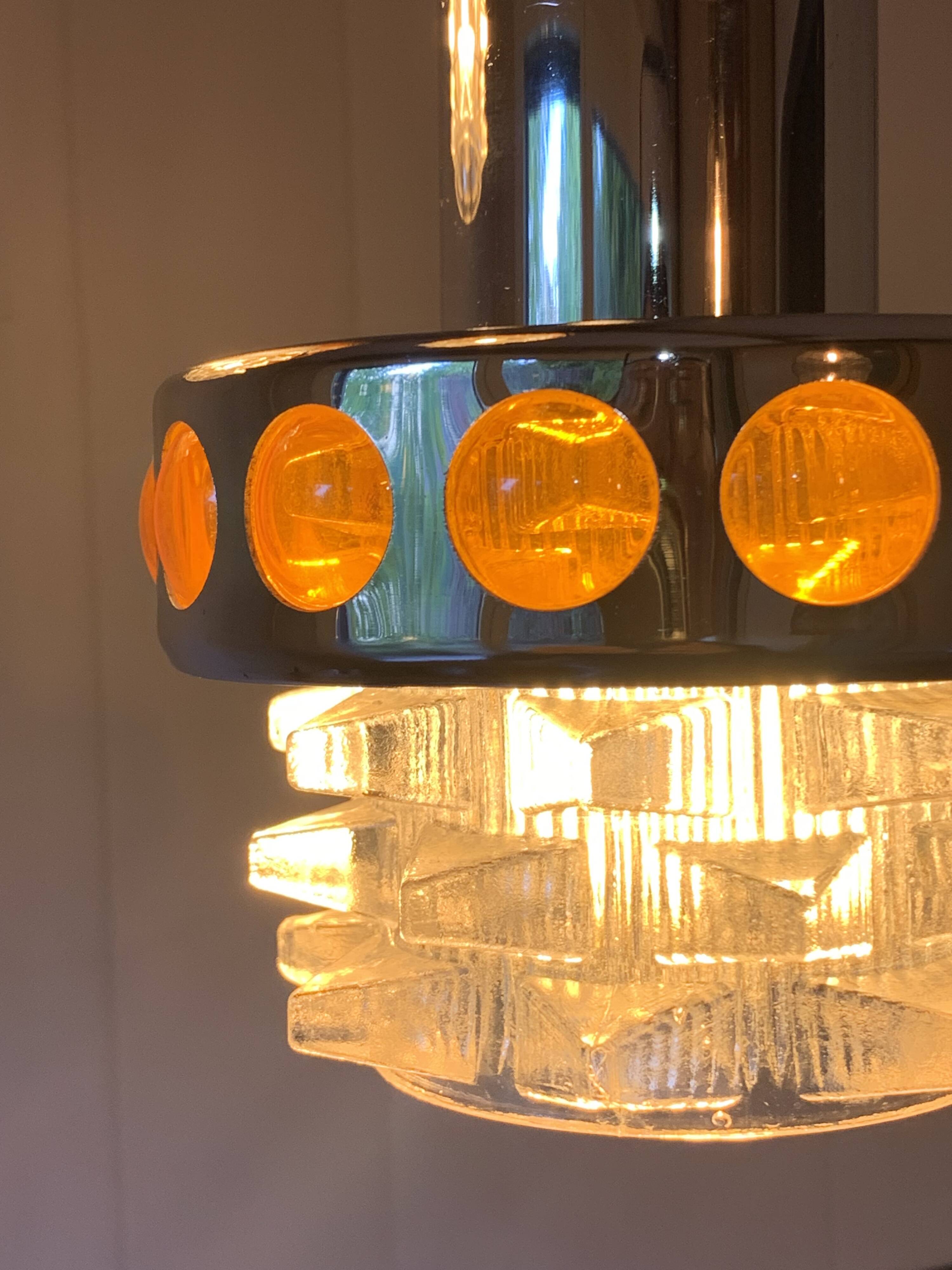 Raak Amsterdam Space 3-light cascade pendant light, age 70'