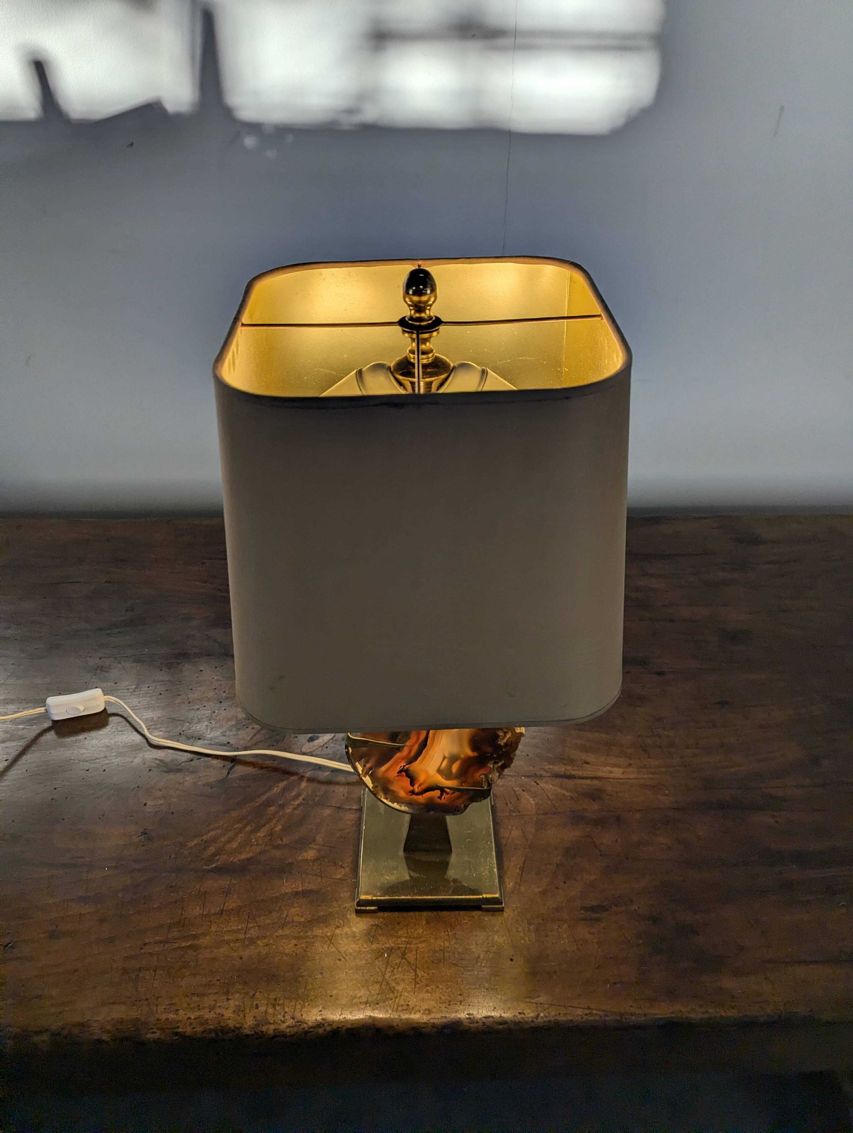 Agate and brass lamp