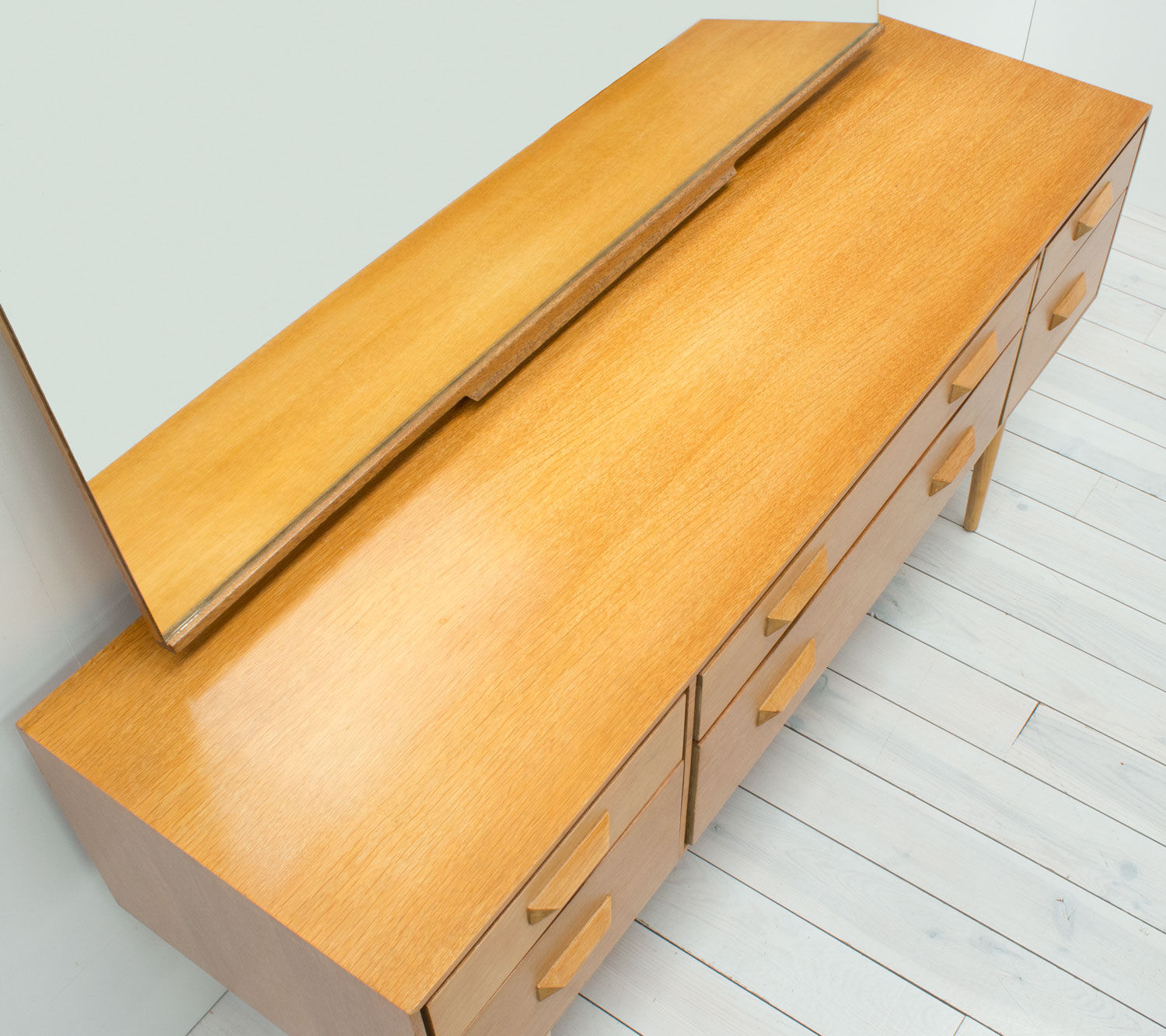 Dressing table by John & Sylvia Reid for Stag, 1960