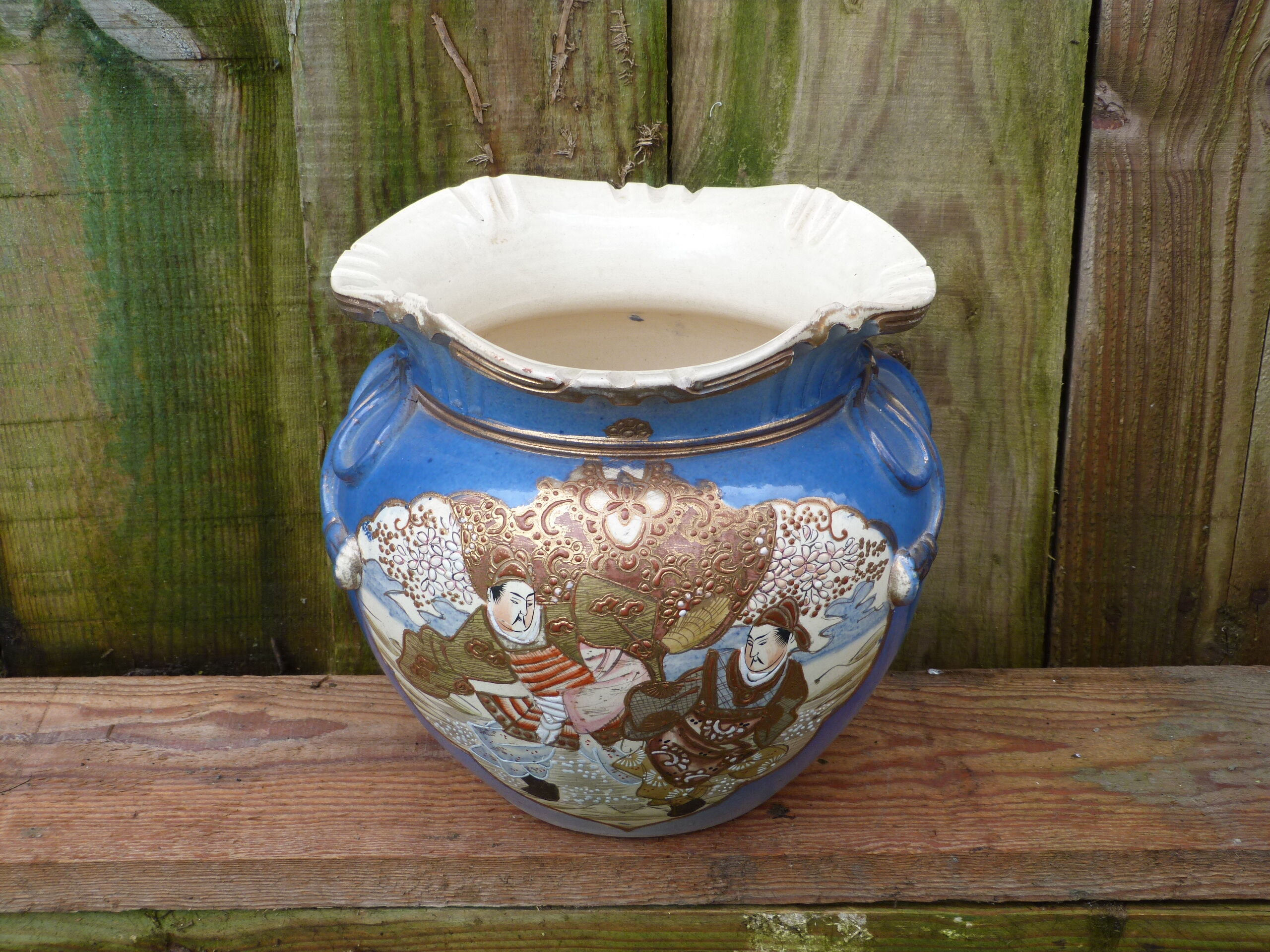 Japan vase satsuma enamelled pottery