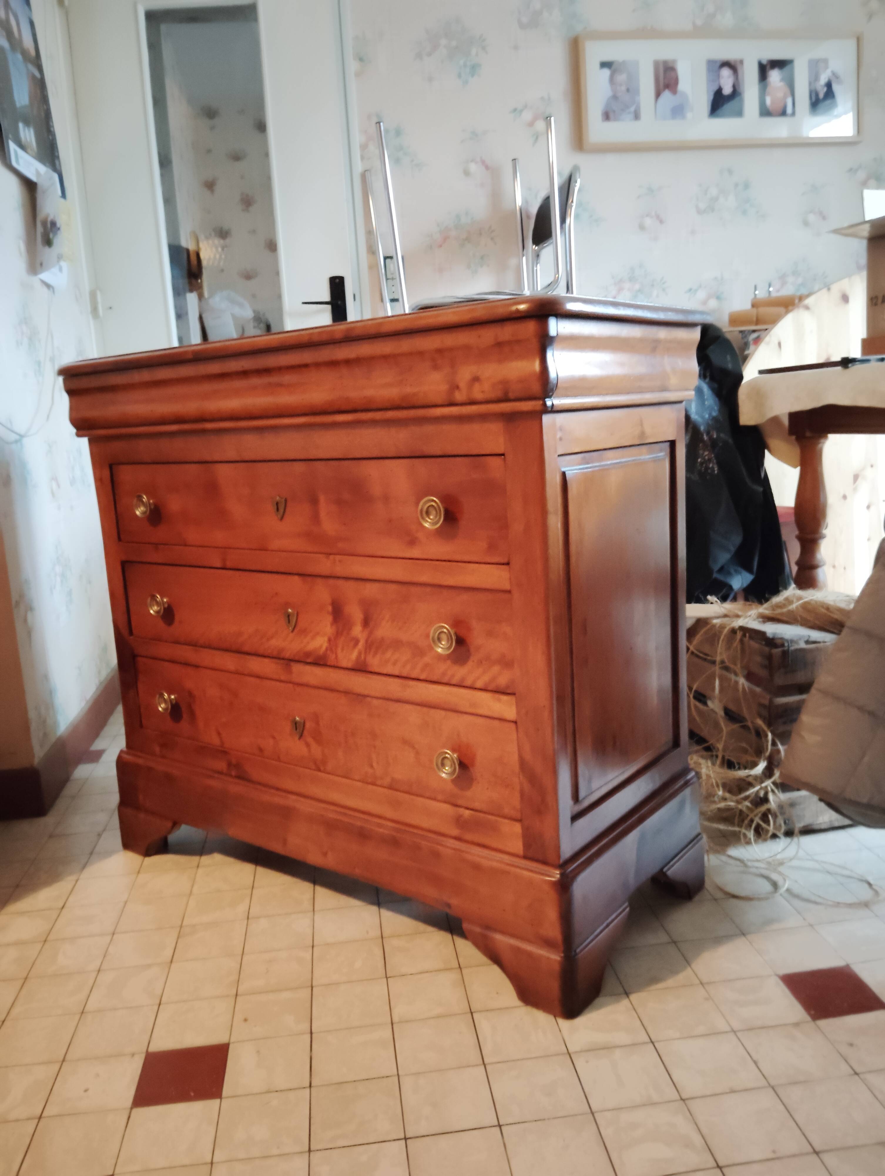 Small Louis Philippe-inspired chest of drawers