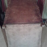 The 1930s leather club Chair