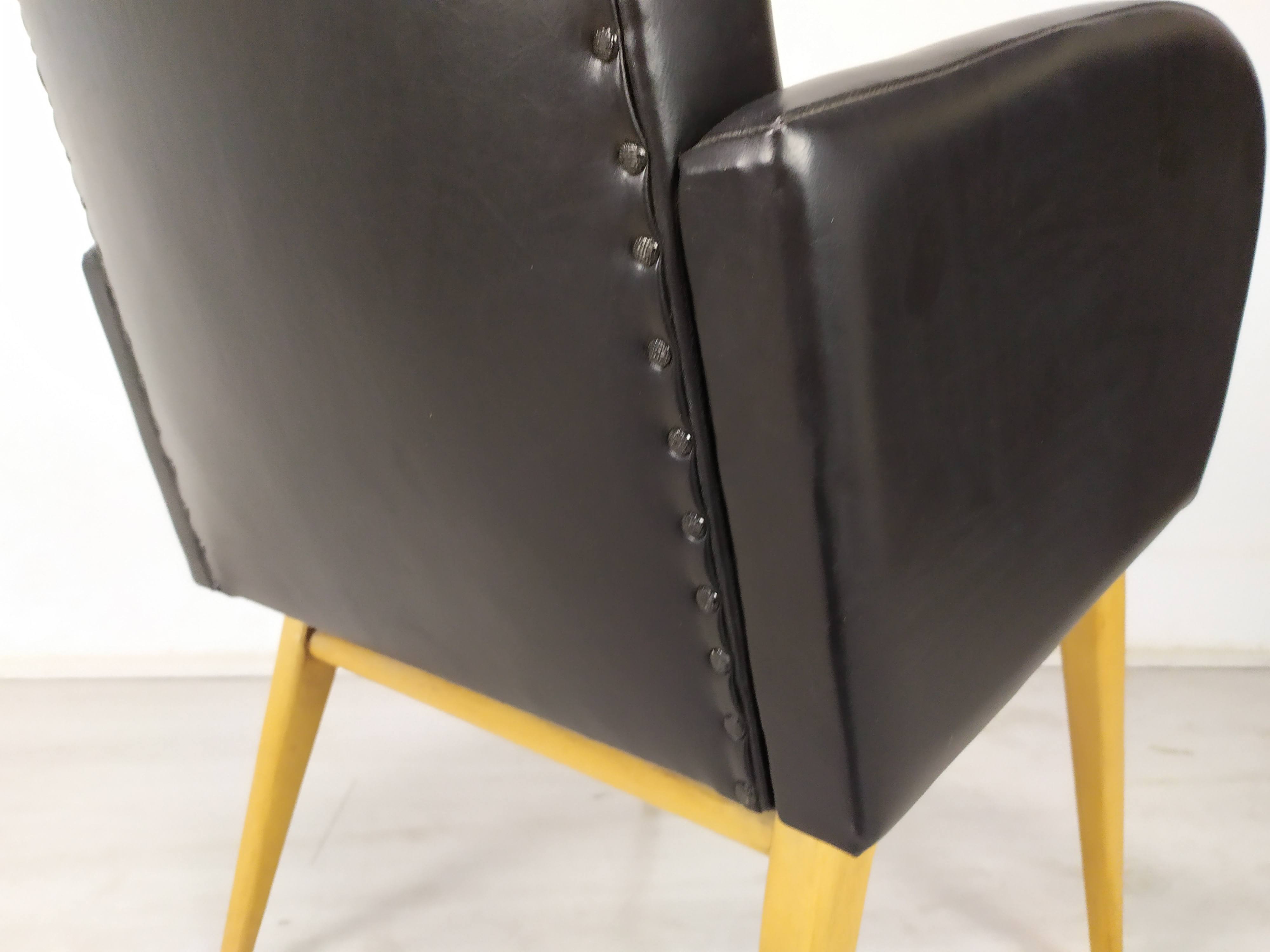 Vintage armchair skaï black