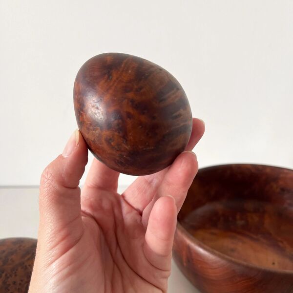 Ensemble coupe et boîtes en loupe d'orme vintage