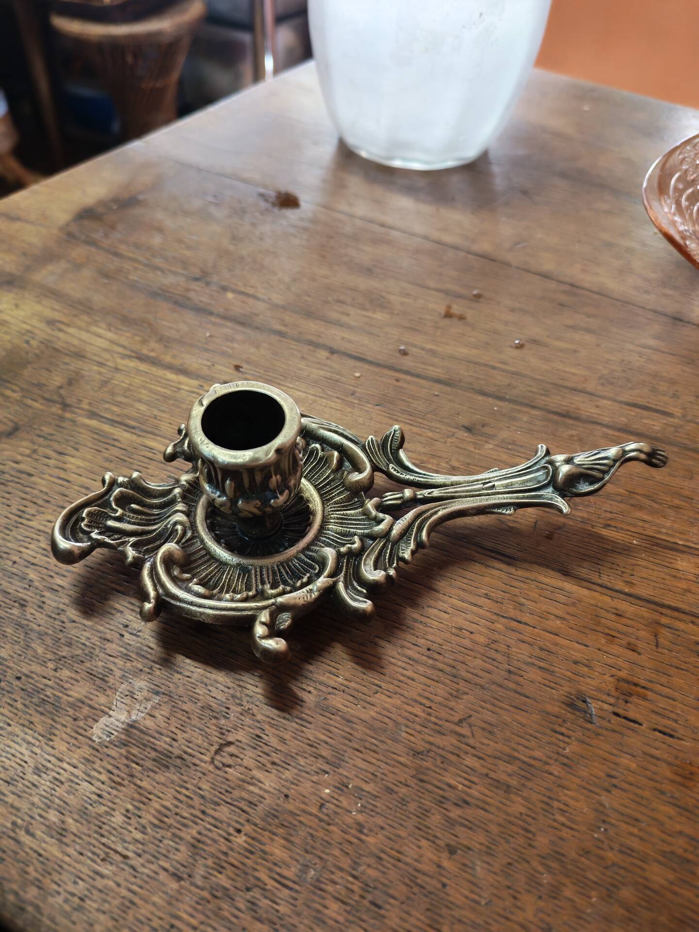 Bougeoir  ancien en bronze doré