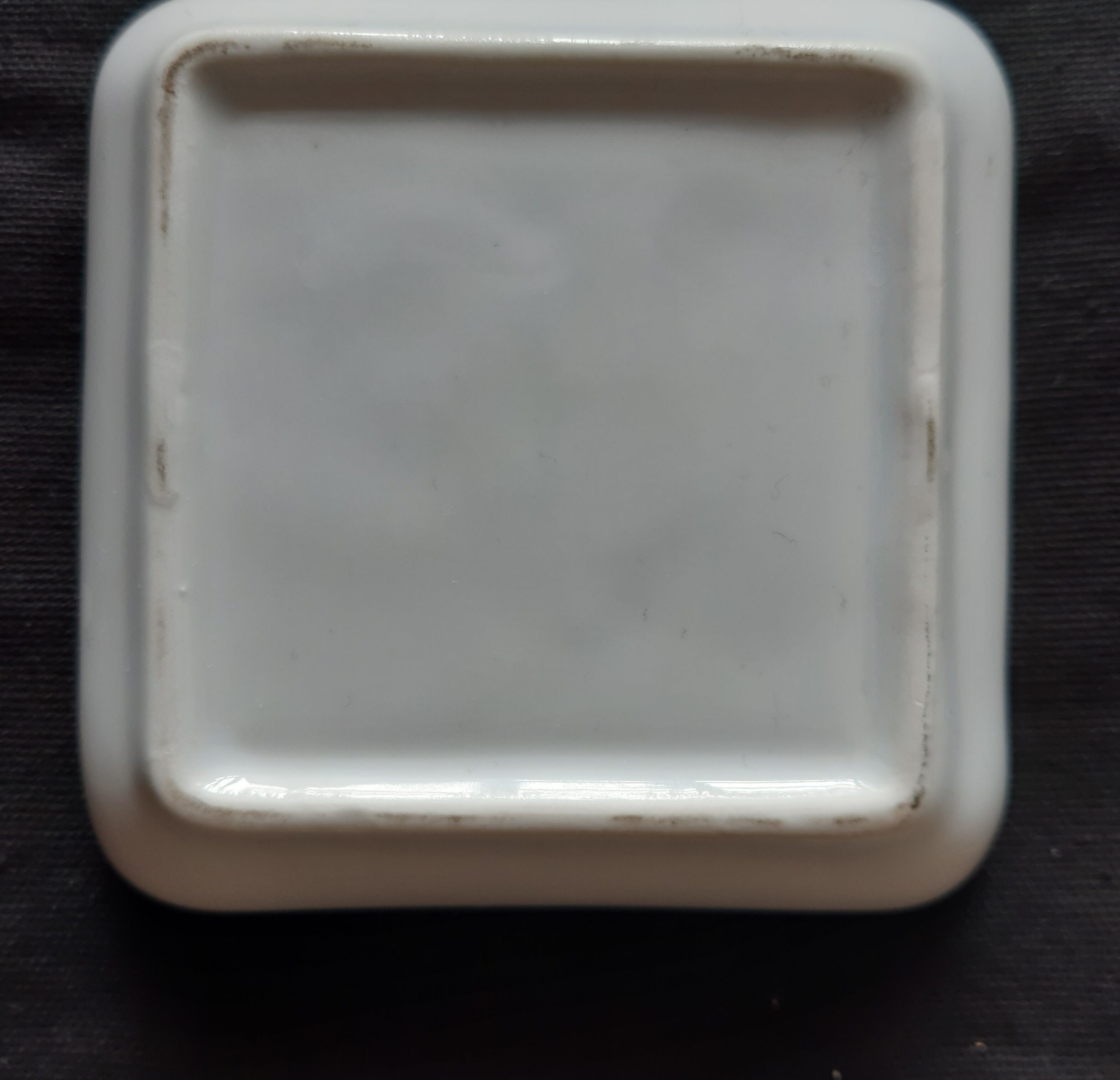 Advertising ashtray Balloon of the Ternes