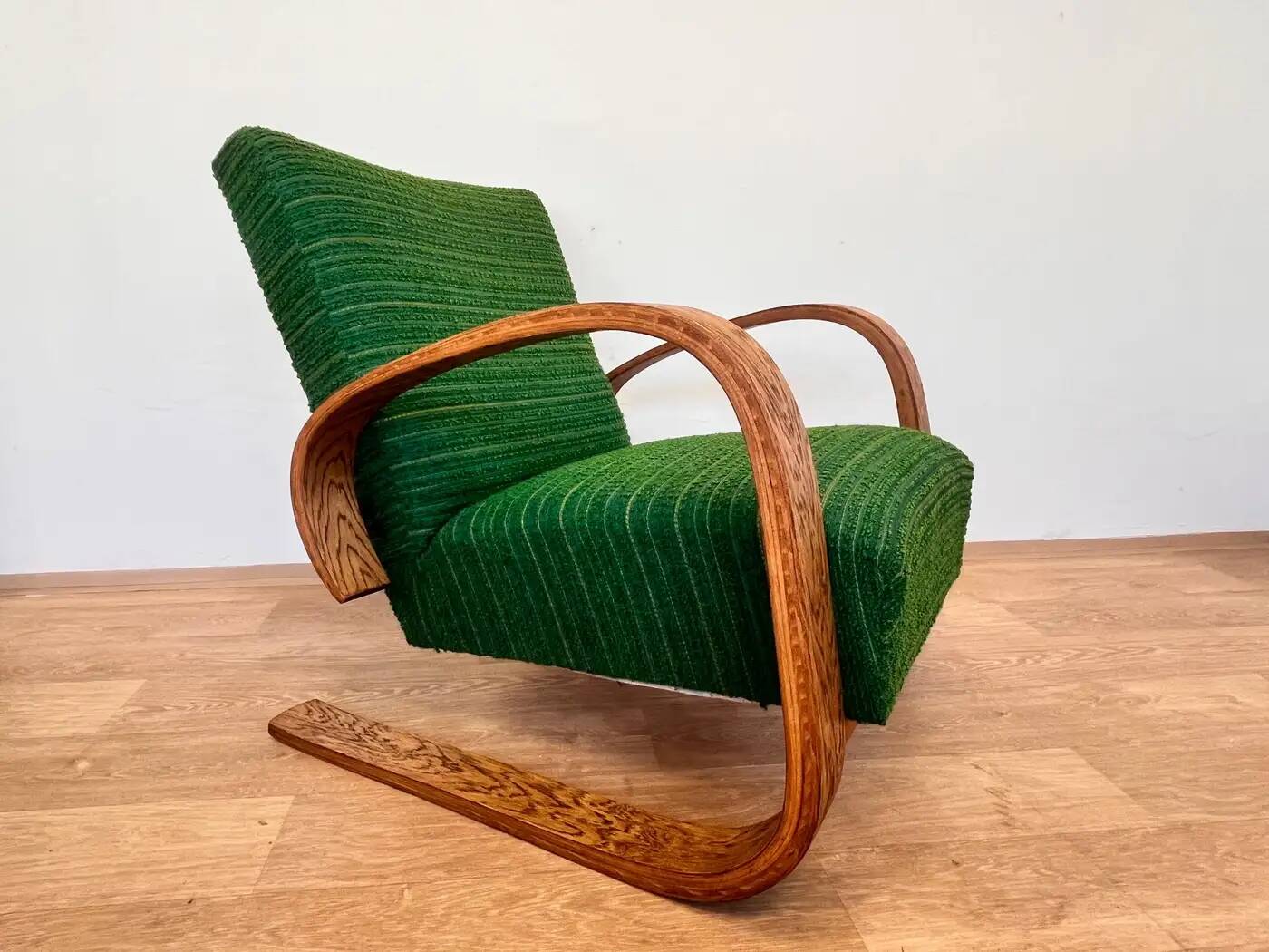 1940s Rare Miroslav Navratil armchair in Alvar Aalto style - Czechoslovakia