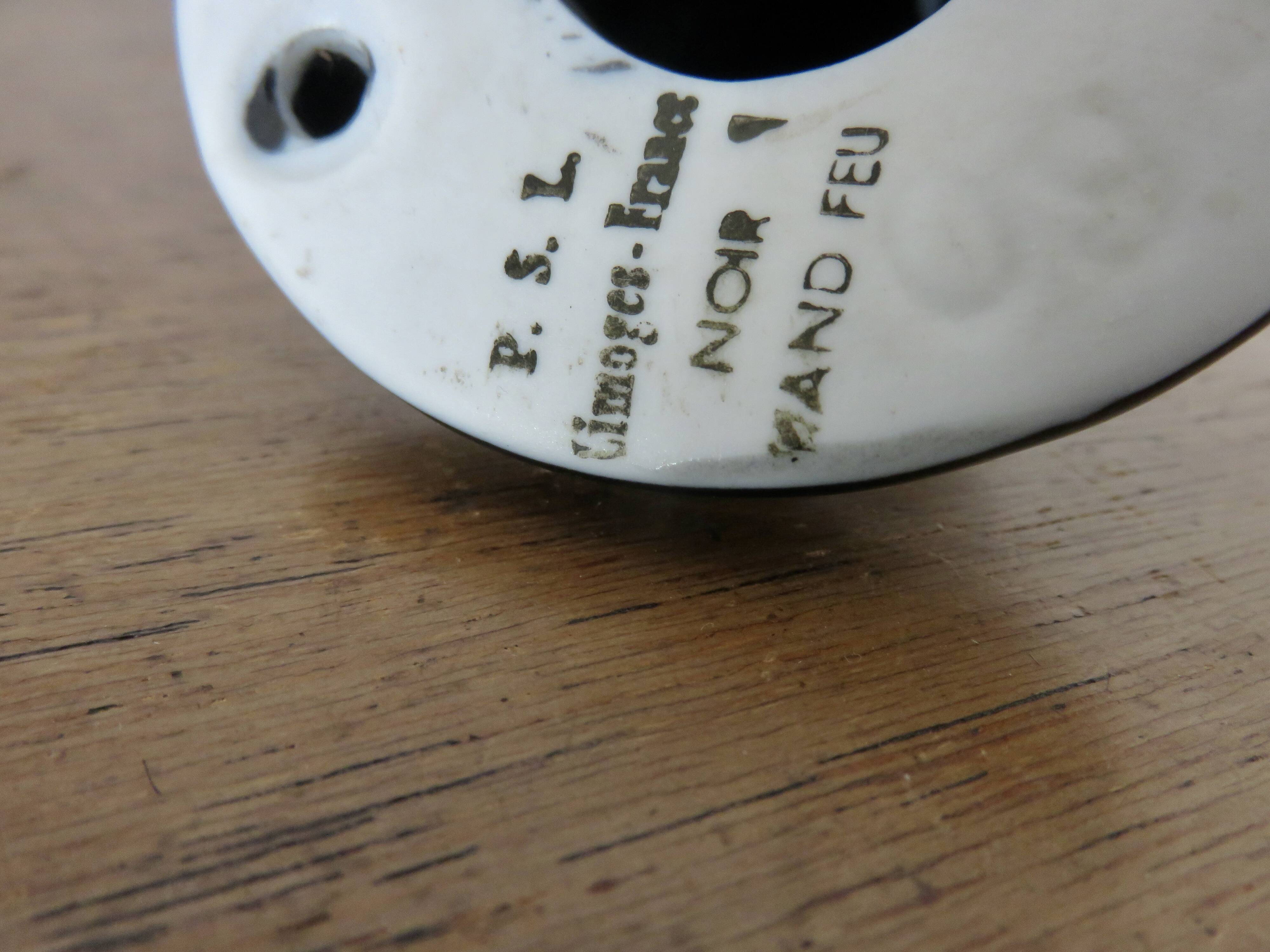 Ancienne patère, porte manteau, en porcelaine de Limoges noire, années 40