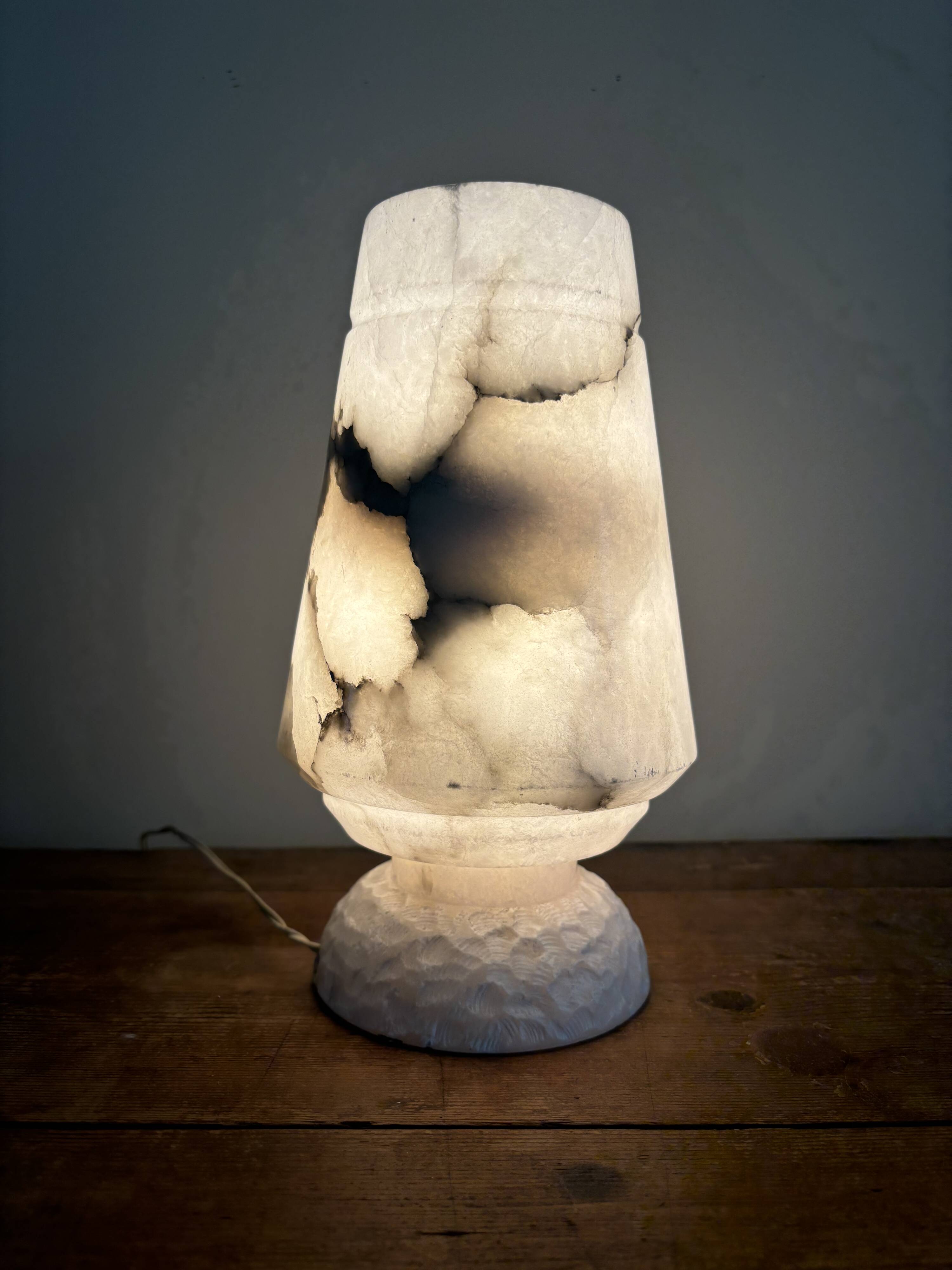 Vintage table lamp alabaster lamp, Italy 1960 minimalist