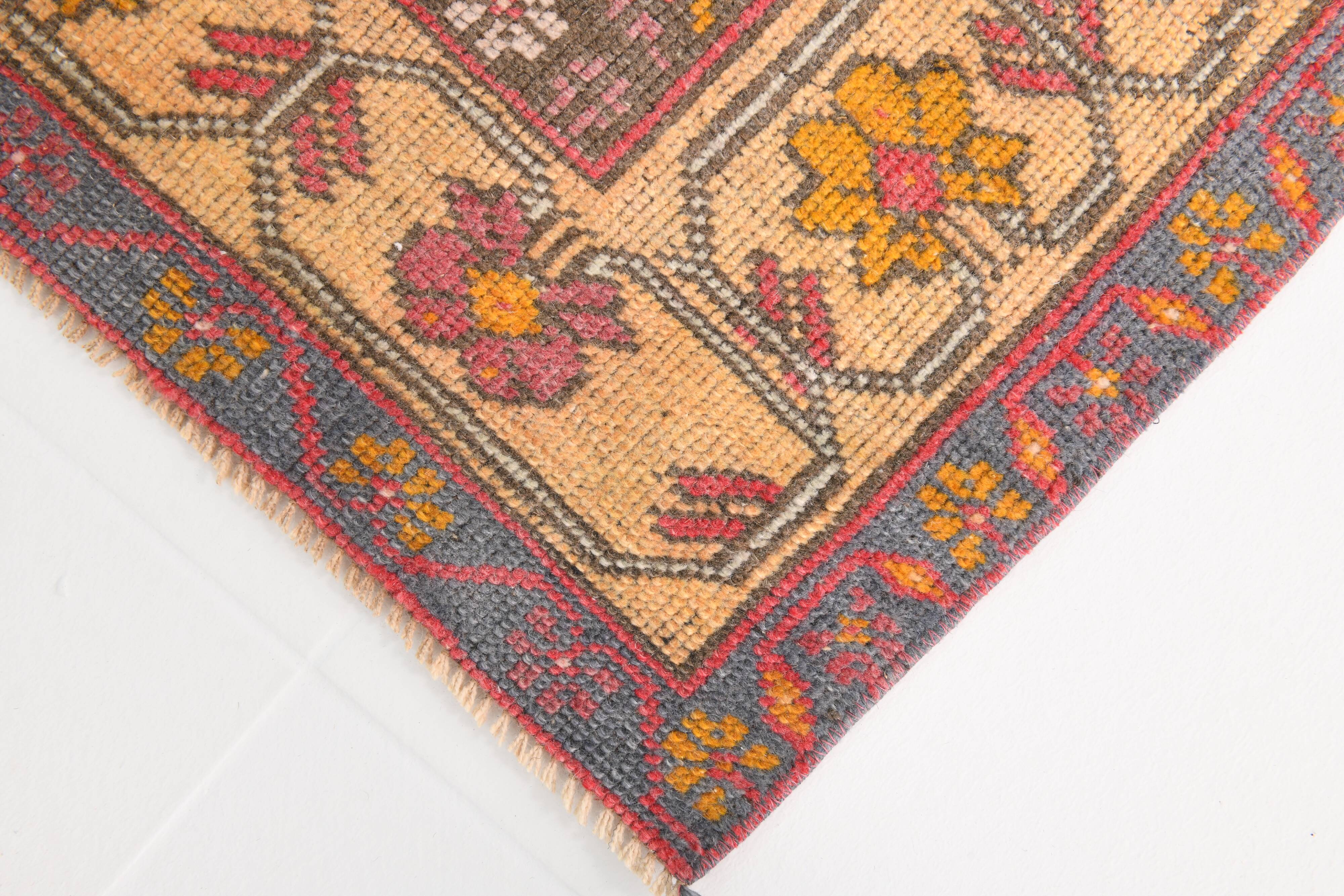 Tapis oriental turc rouge et bleu, 144 x 245 cm