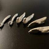 6 different animal knife holders, made of metal