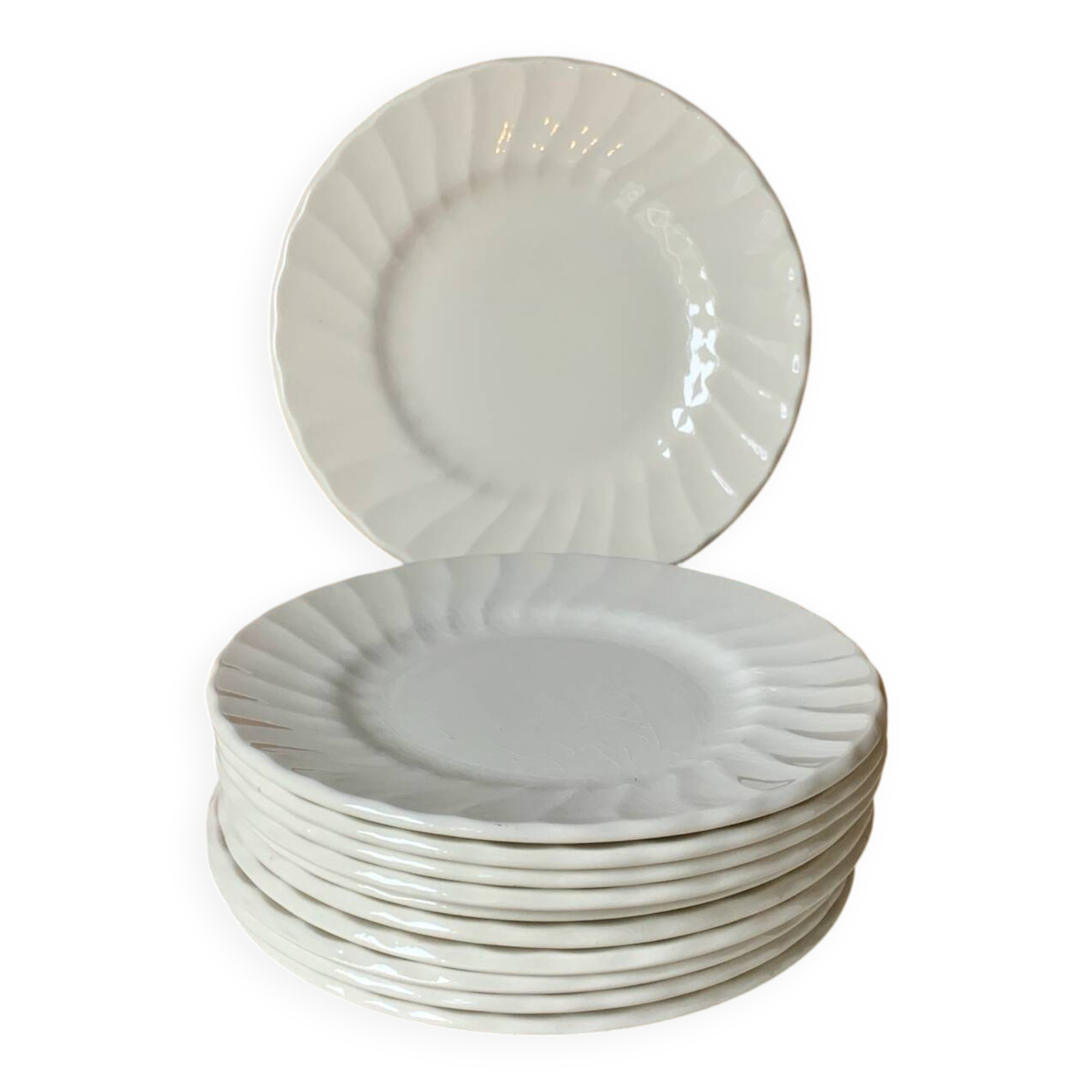 11 Myott Meakin ivory dessert plates