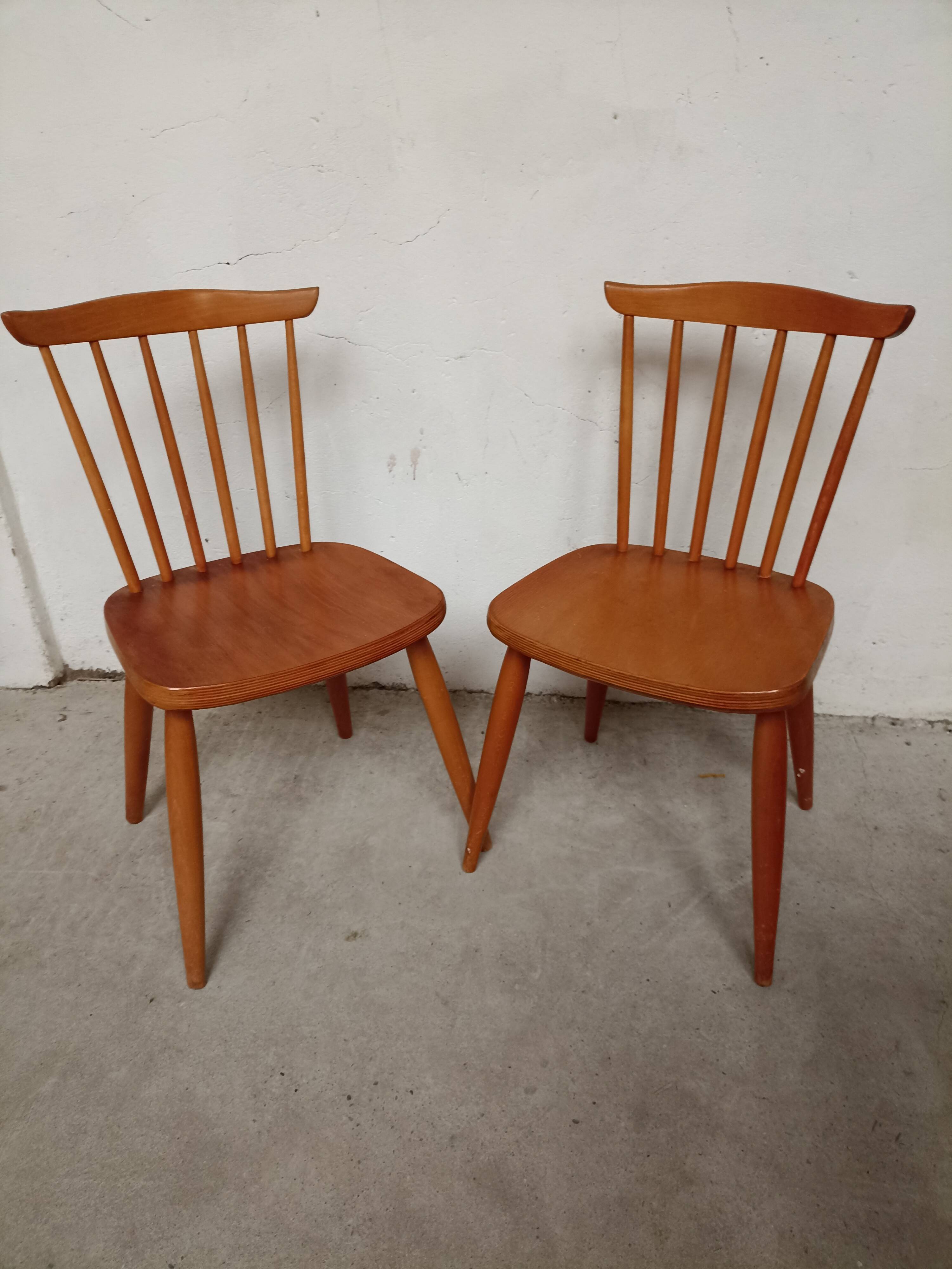 Set of 2 vintage bar chairs