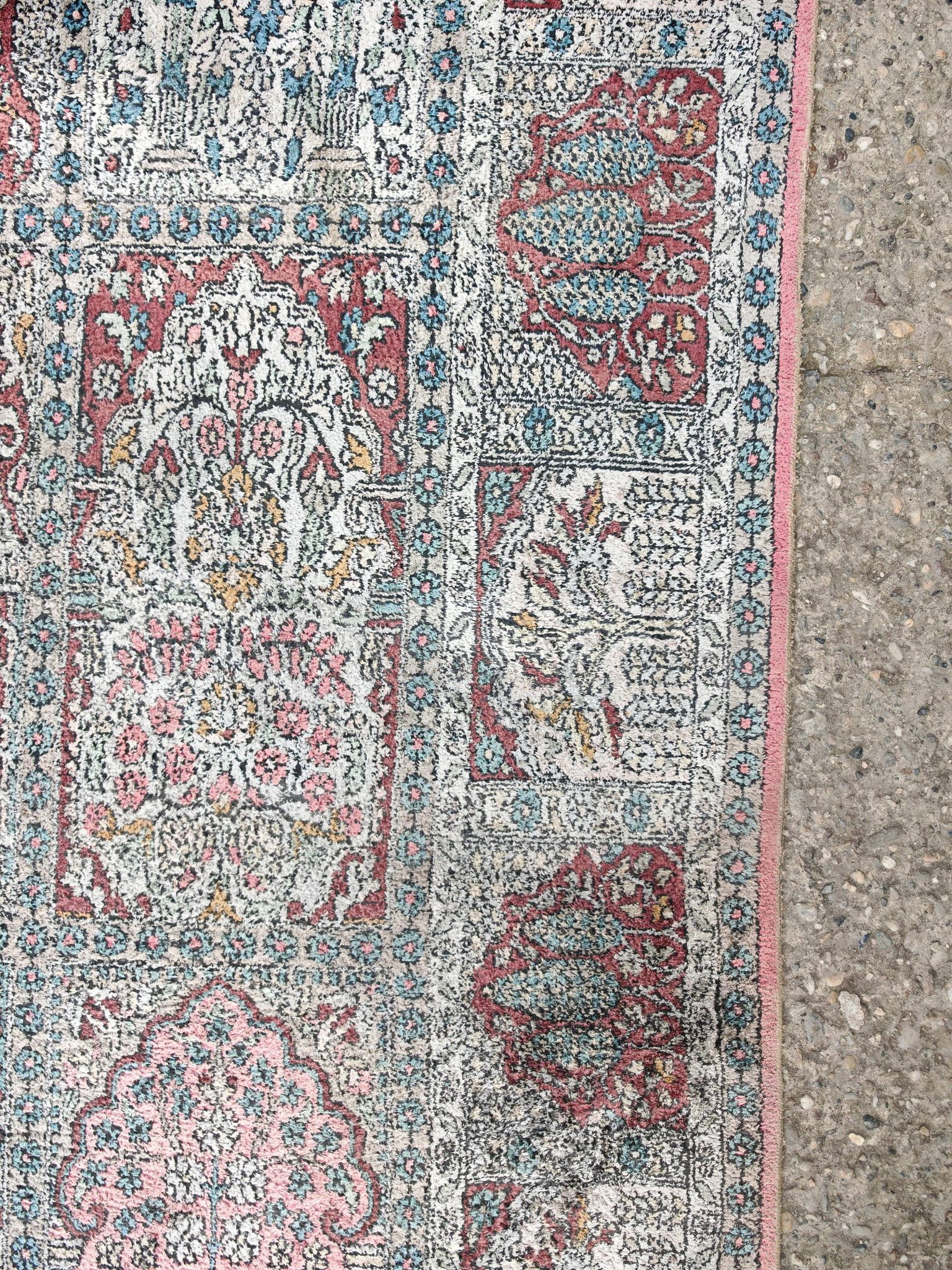 XXL vintage carpet in Kashmir silk Garden of Paradise