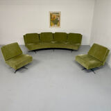 Complete living room with a sofa and 2 Italian design armchairs from the 70s, vintage.