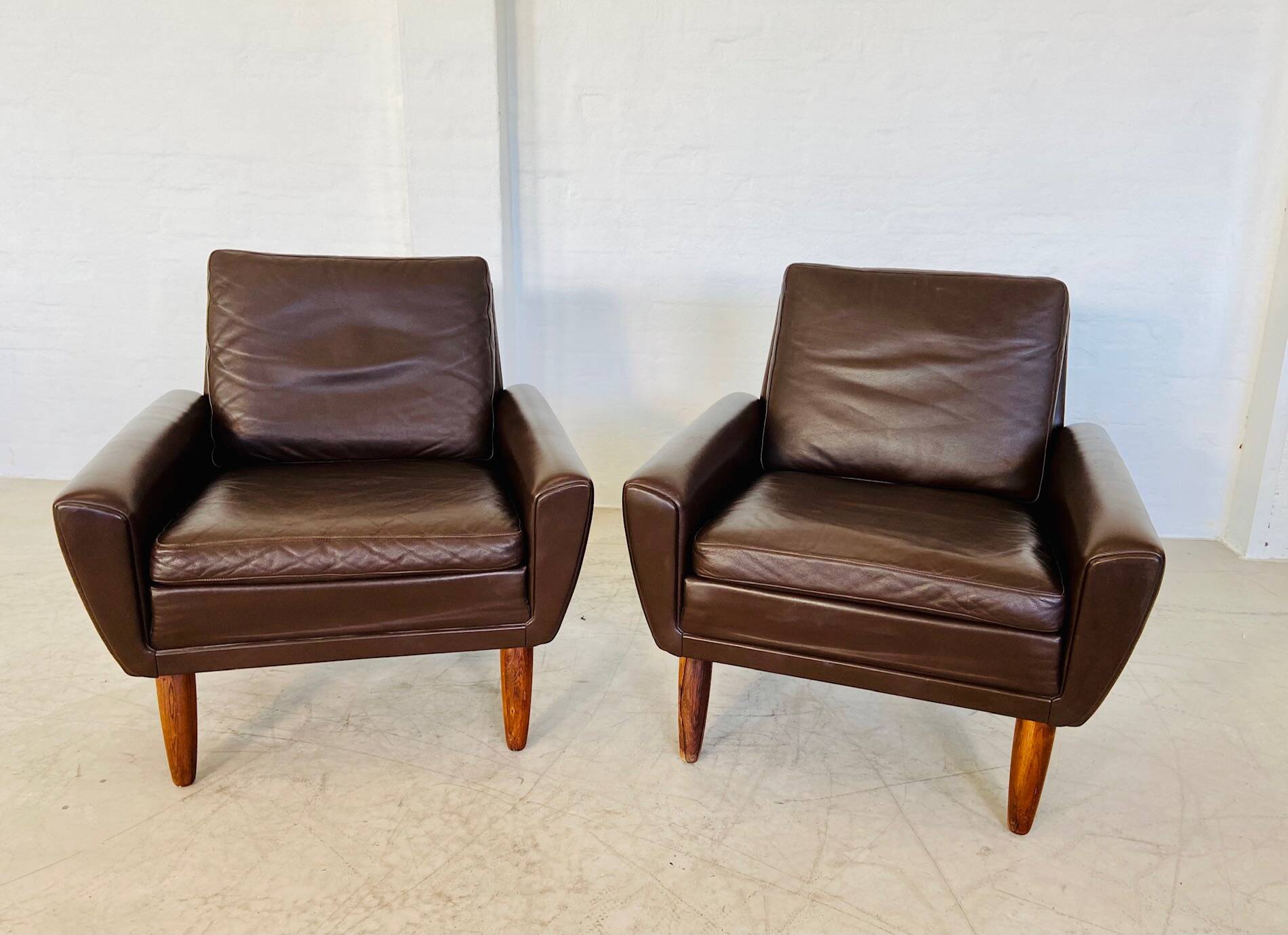 Vintage retro danish mid-century g. thams club chairs in coco brown leather