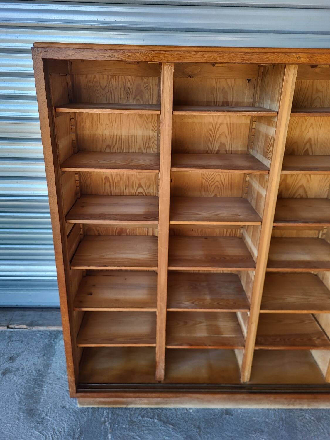 Authentique grand meuble rangement classeur Vintage en bois massif