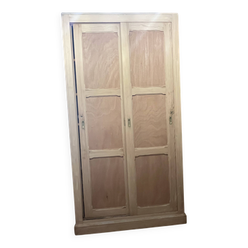 Meuble de métier, armoire en bois