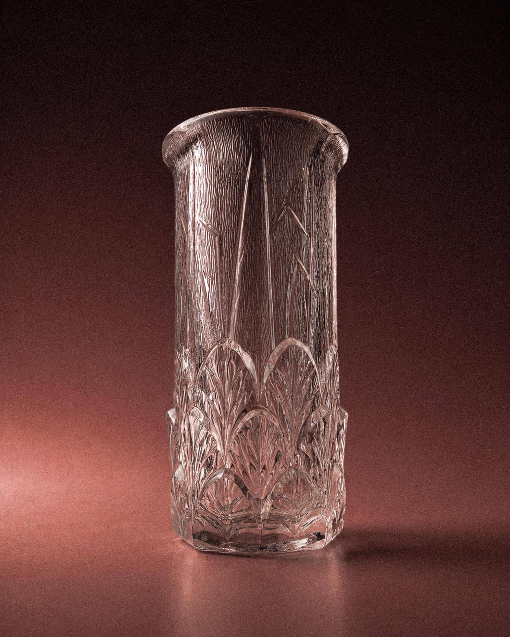 Vintage pressed glass vase from the 1970s, leaf pattern, Fidenza, Italy.