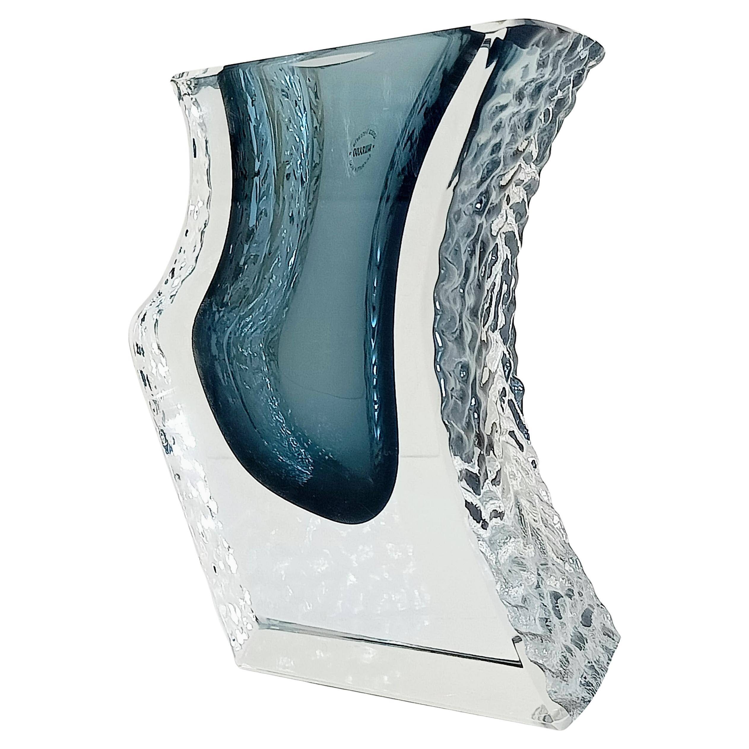 Midcentury Murano Glass Textured Sides Vase by Mandruzzato, Italy, 1970s