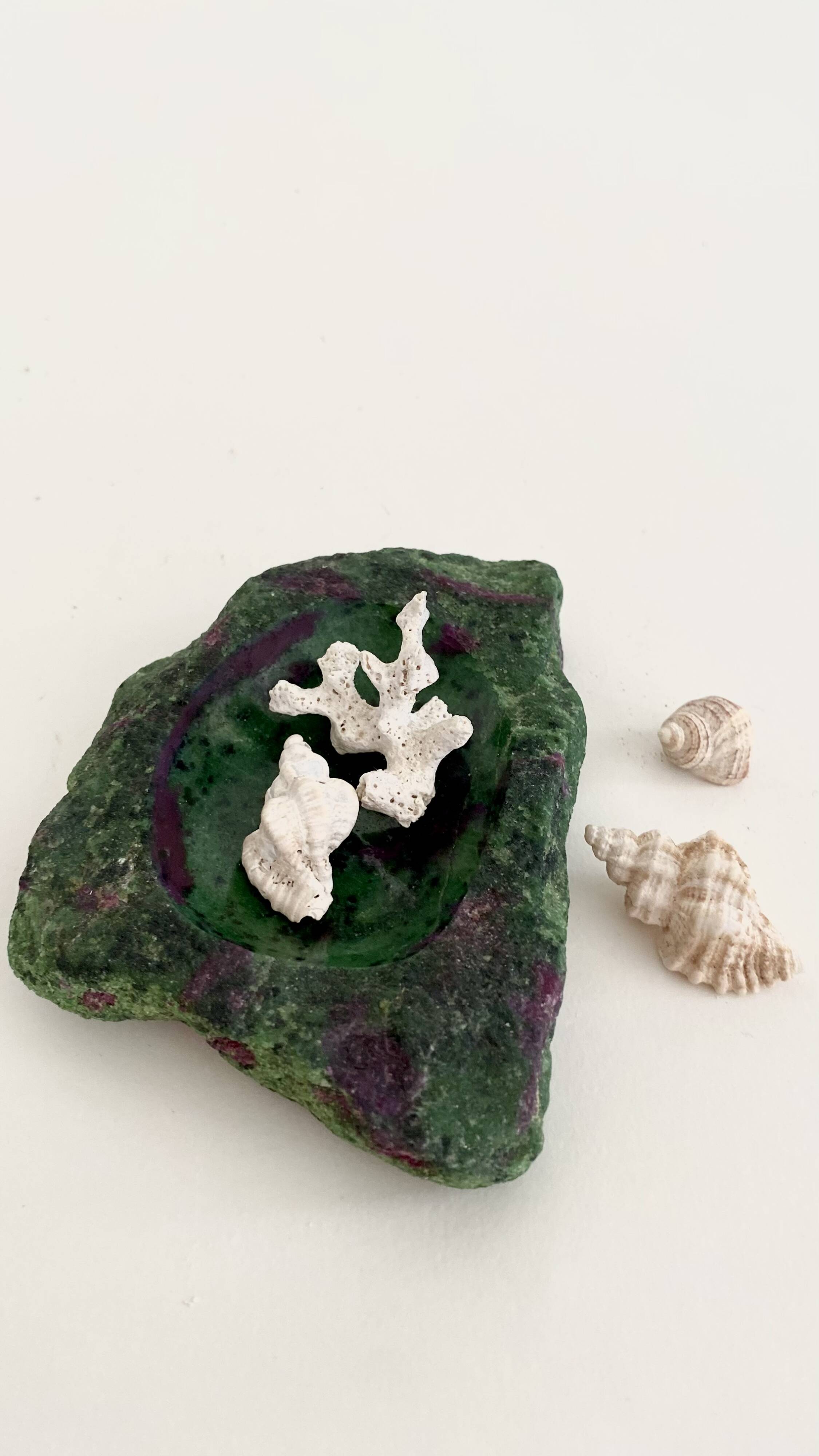 Malachite tray