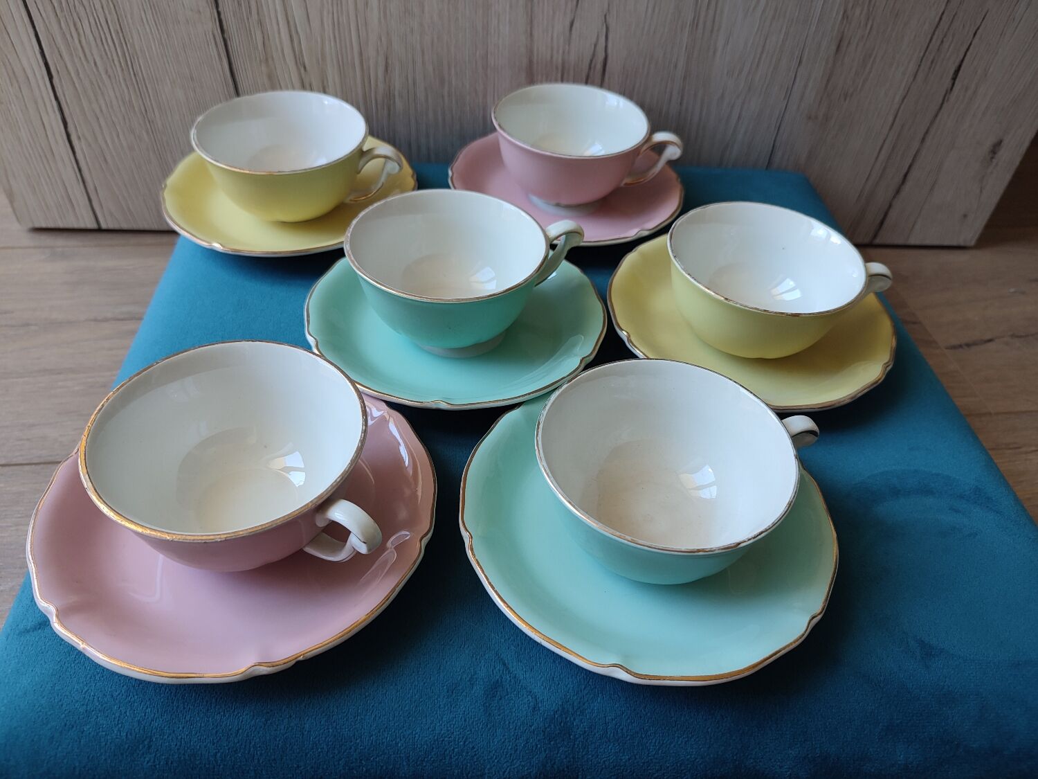 Colorful Trianon Céranord coffee service France