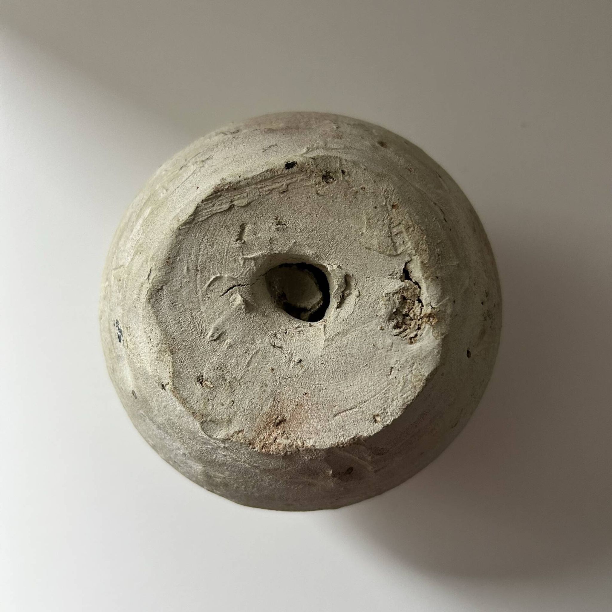 White clay pot