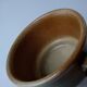 Tasse grès village beige et bleu vert signée