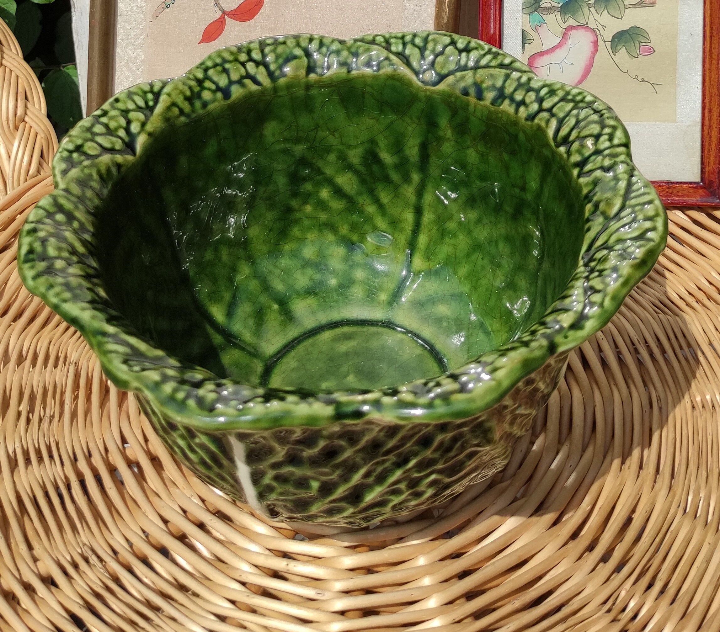 Saladier en barbotine vintage, feuilles de choux