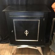 Meuble à hauteur d'appui des années 1940