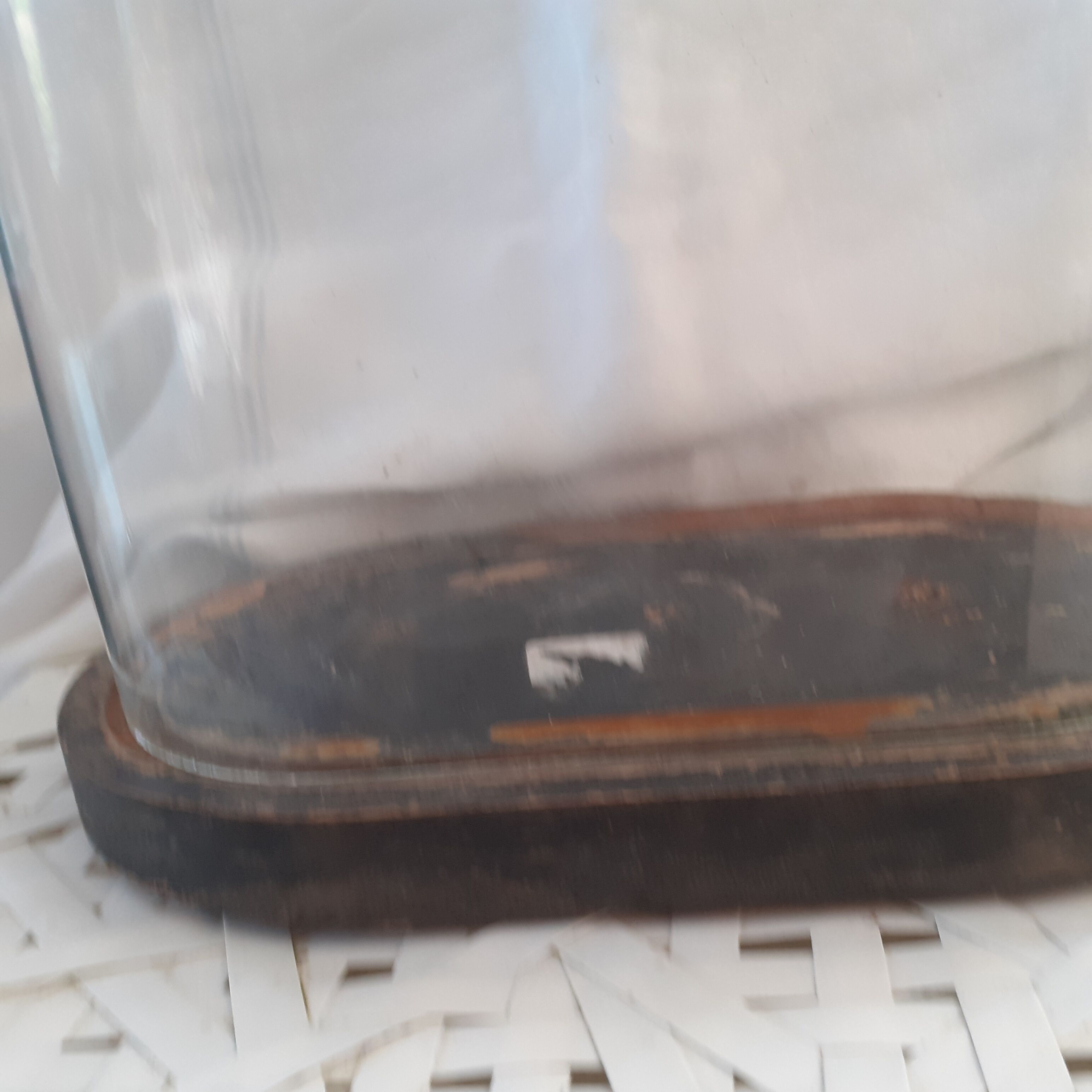 Oval bride and groom's globe, black base