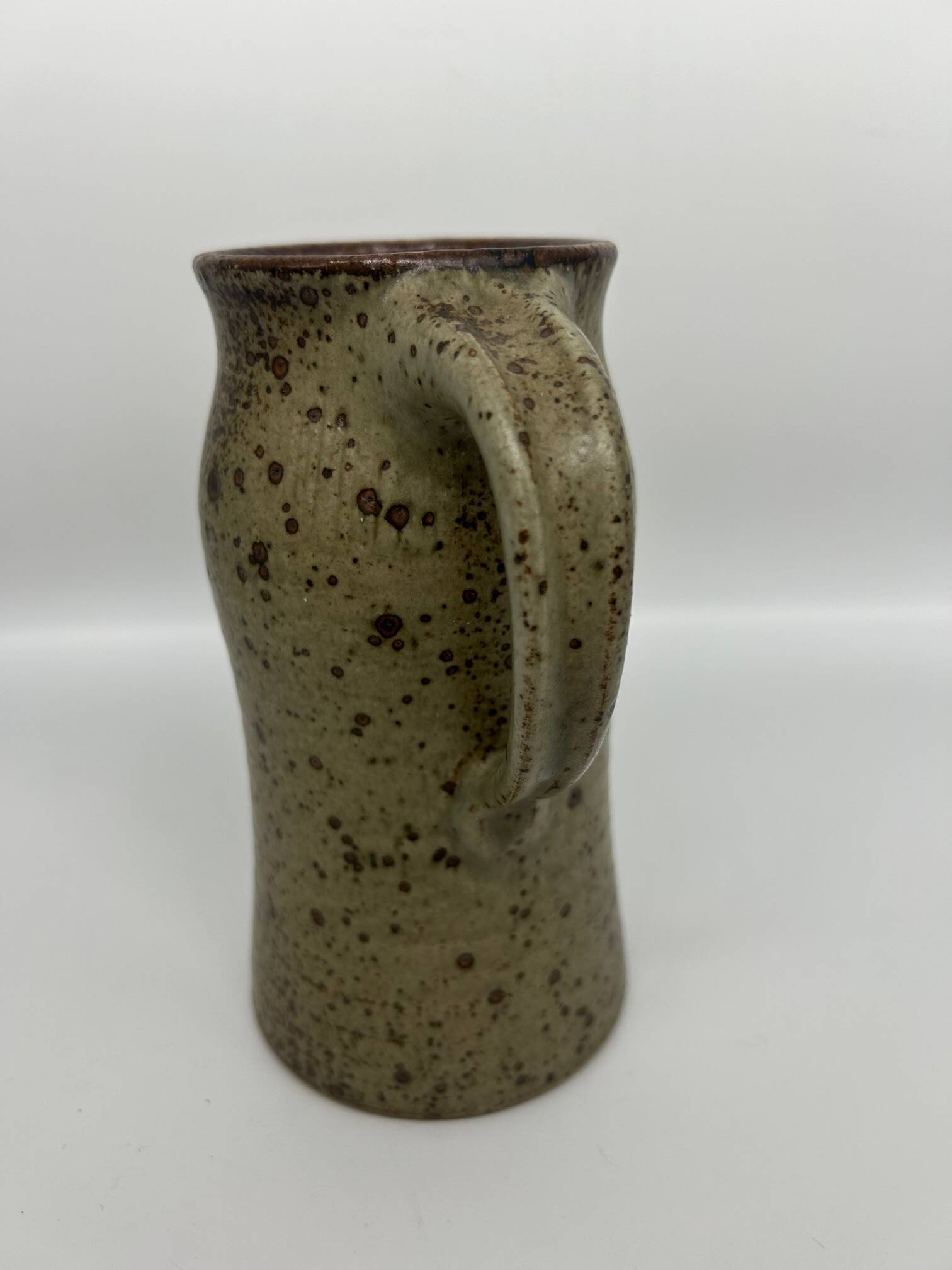 stoneware pitcher Le Cep