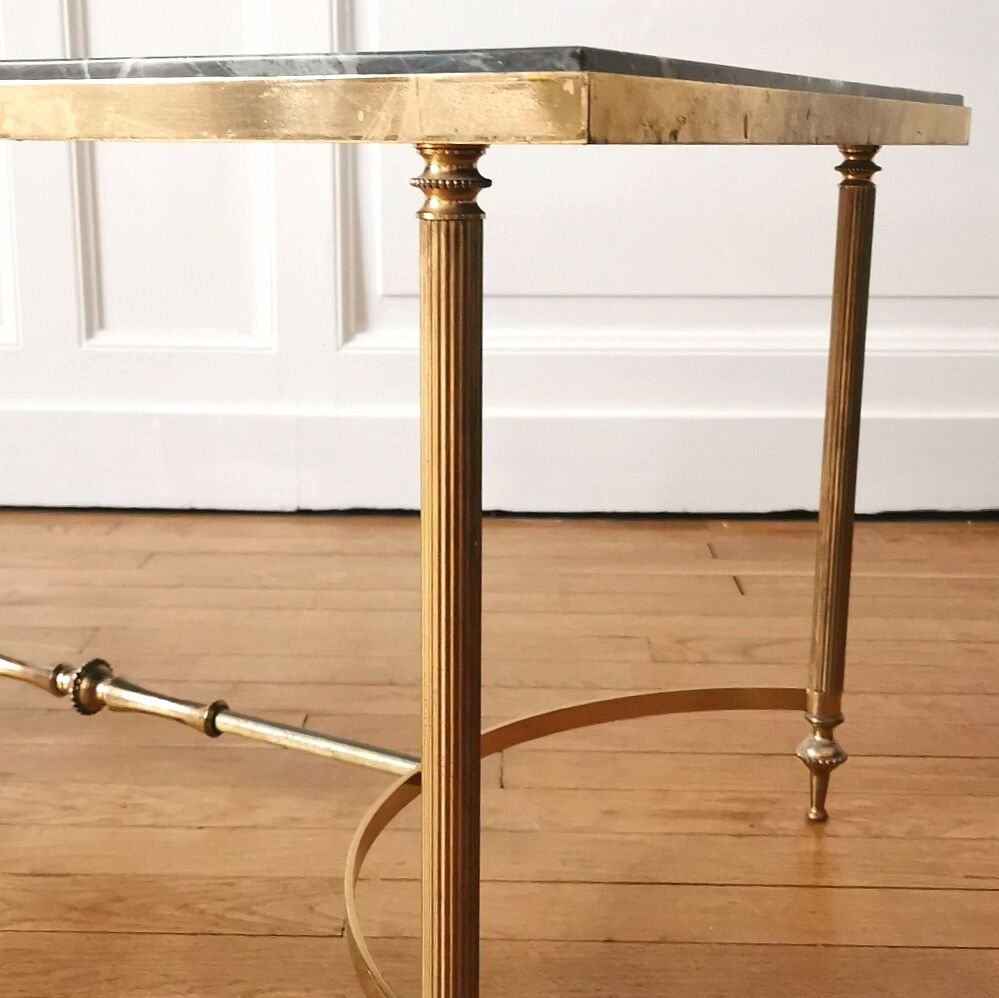 Neoclassical coffee table with Alpine green marble and brass, 1960s/70s.